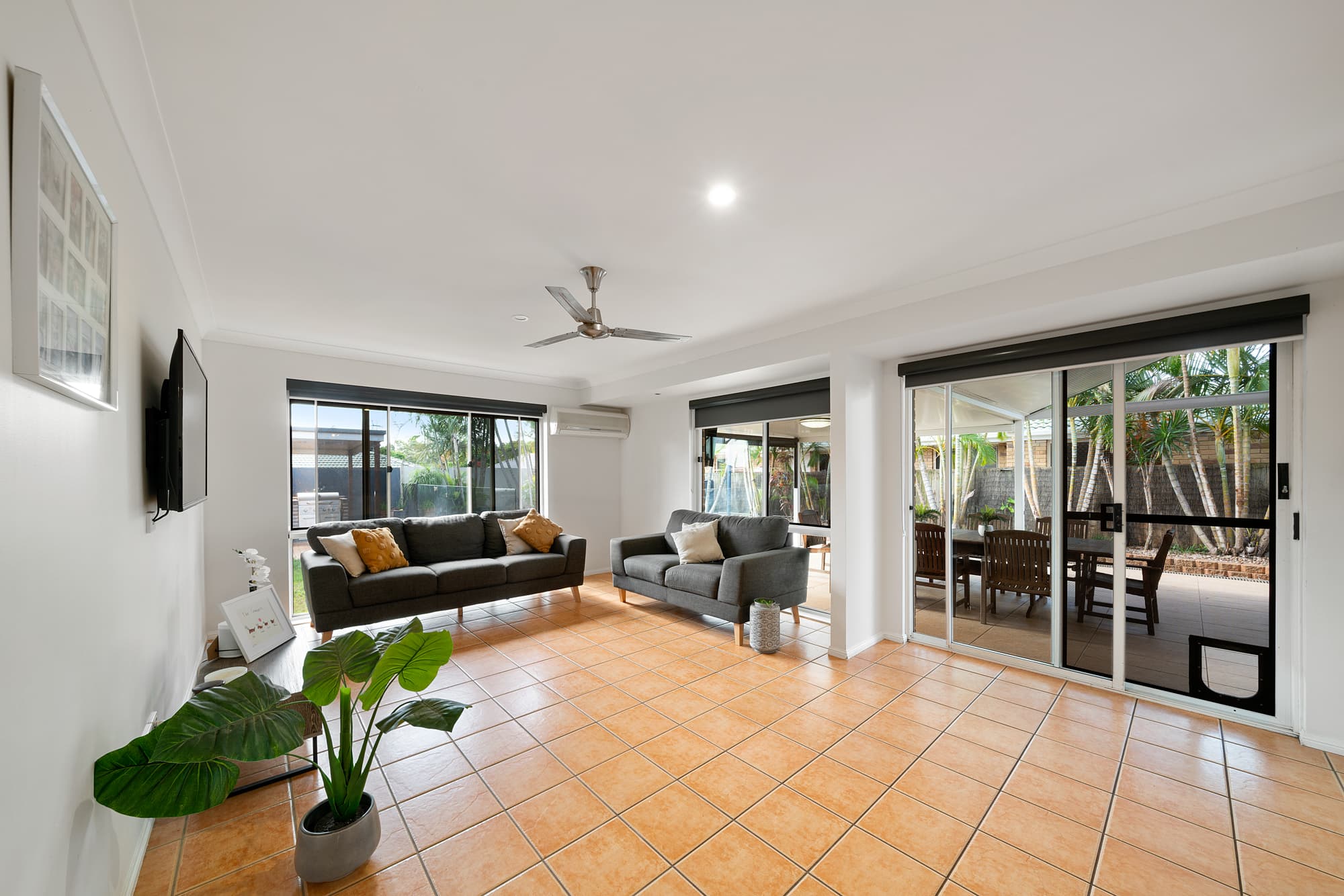 12 Trafalgar Drive, Victoria Point, Victoria Point - Thumbnail 8