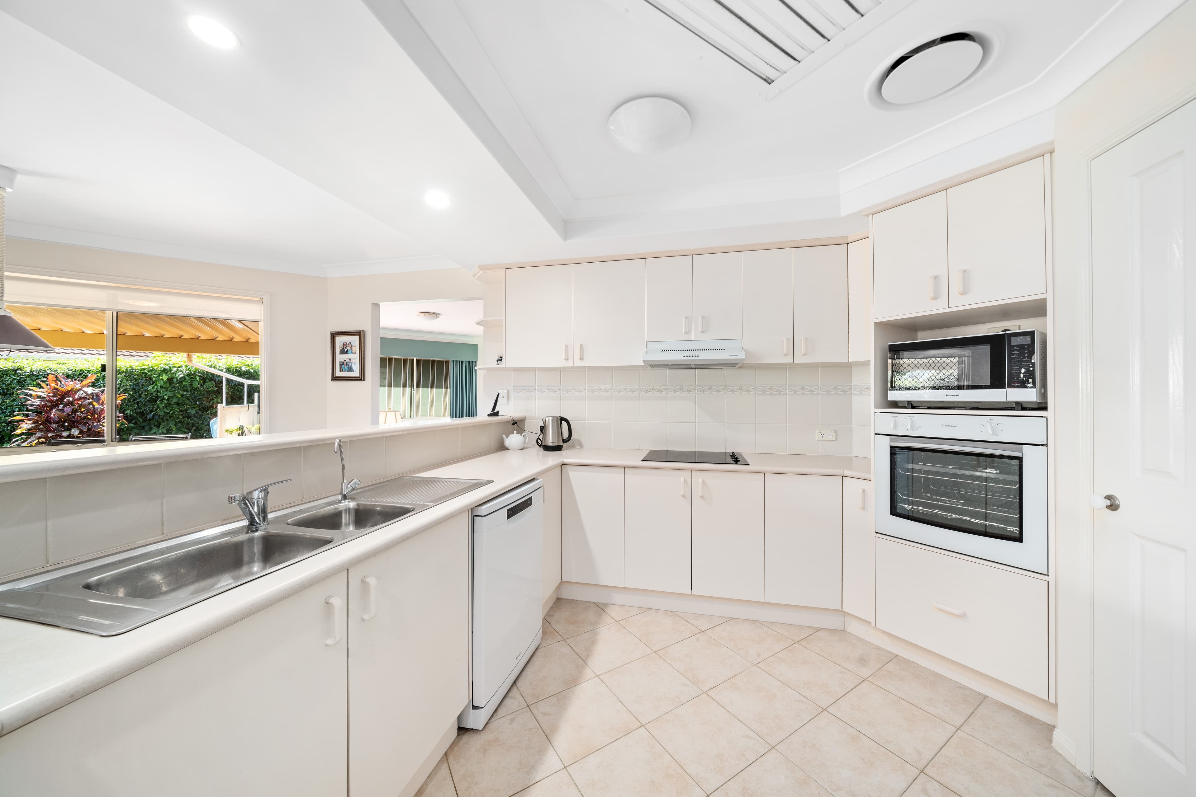 6 Trafalgar Drive, Victoria Point, Victoria Point - Thumbnail 5