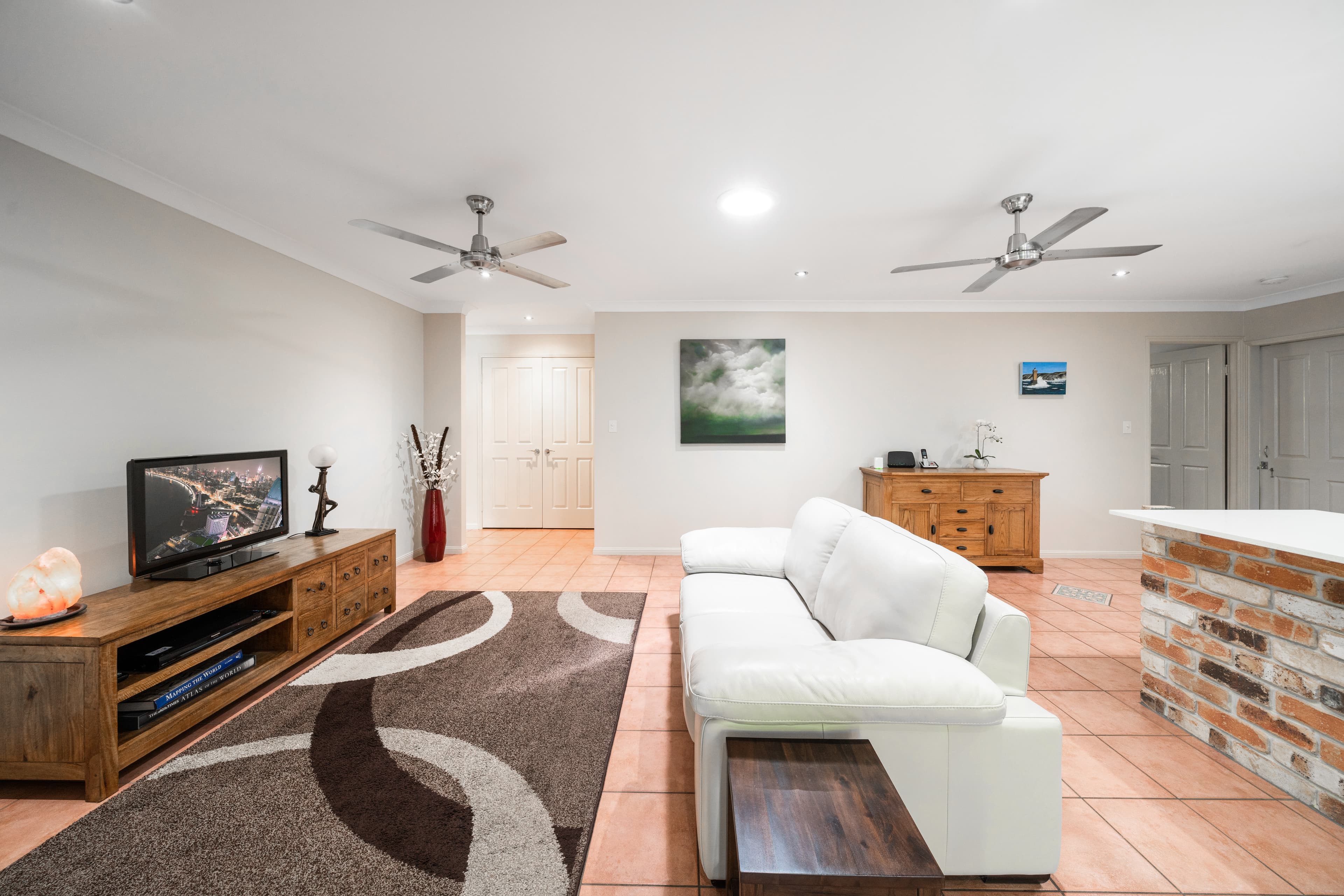 10 Lakefield Drive, Victoria Point, Victoria Point - Thumbnail 7
