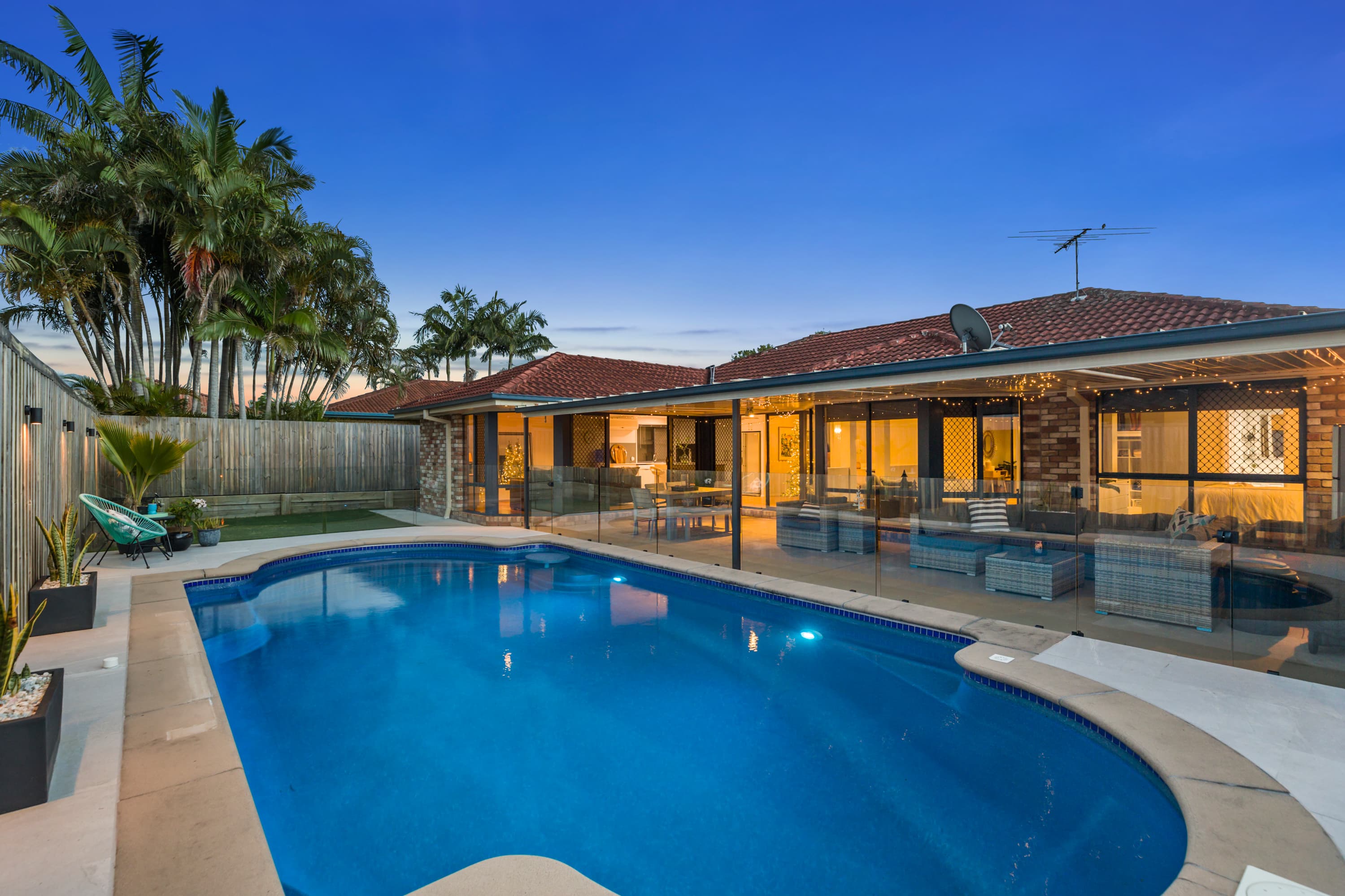 22 Gladebourne Crescent, Victoria Point, Victoria Point - Thumbnail 3