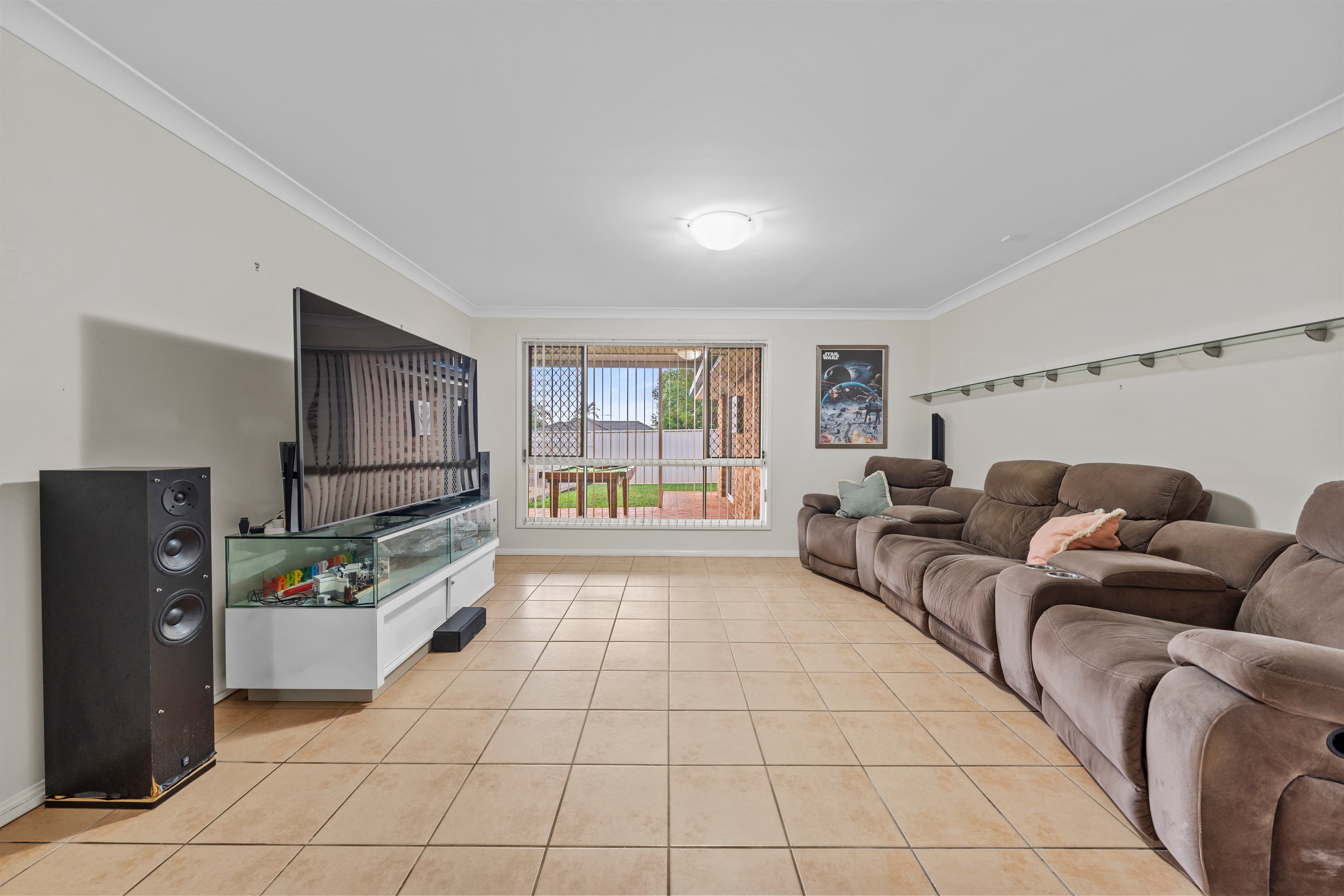 36 Seaholly Crescent, Victoria Point, Victoria Point - Thumbnail 5