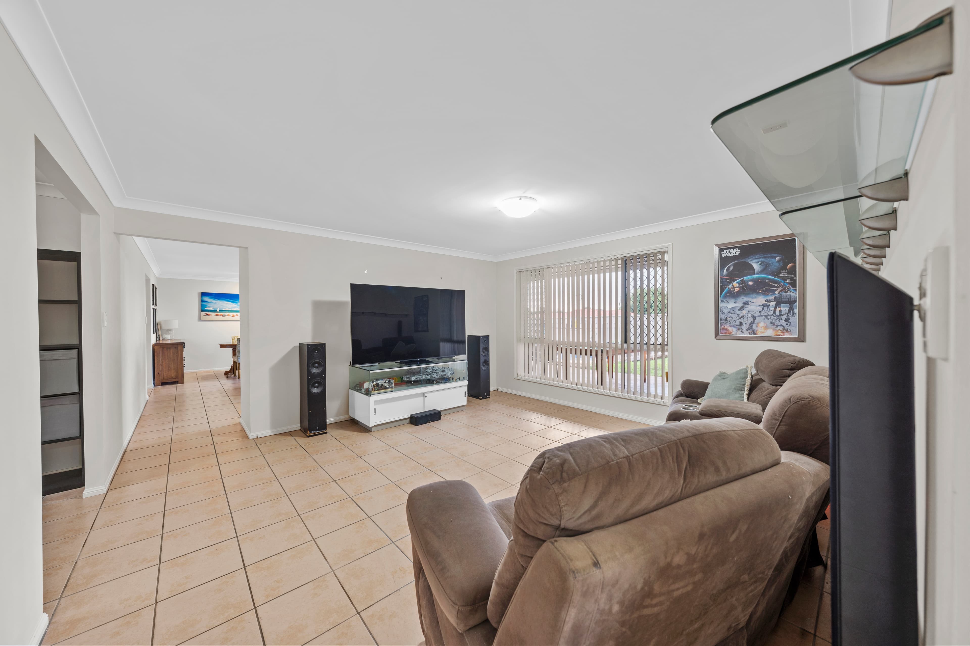 36 Seaholly Crescent, Victoria Point, Victoria Point - Thumbnail 4