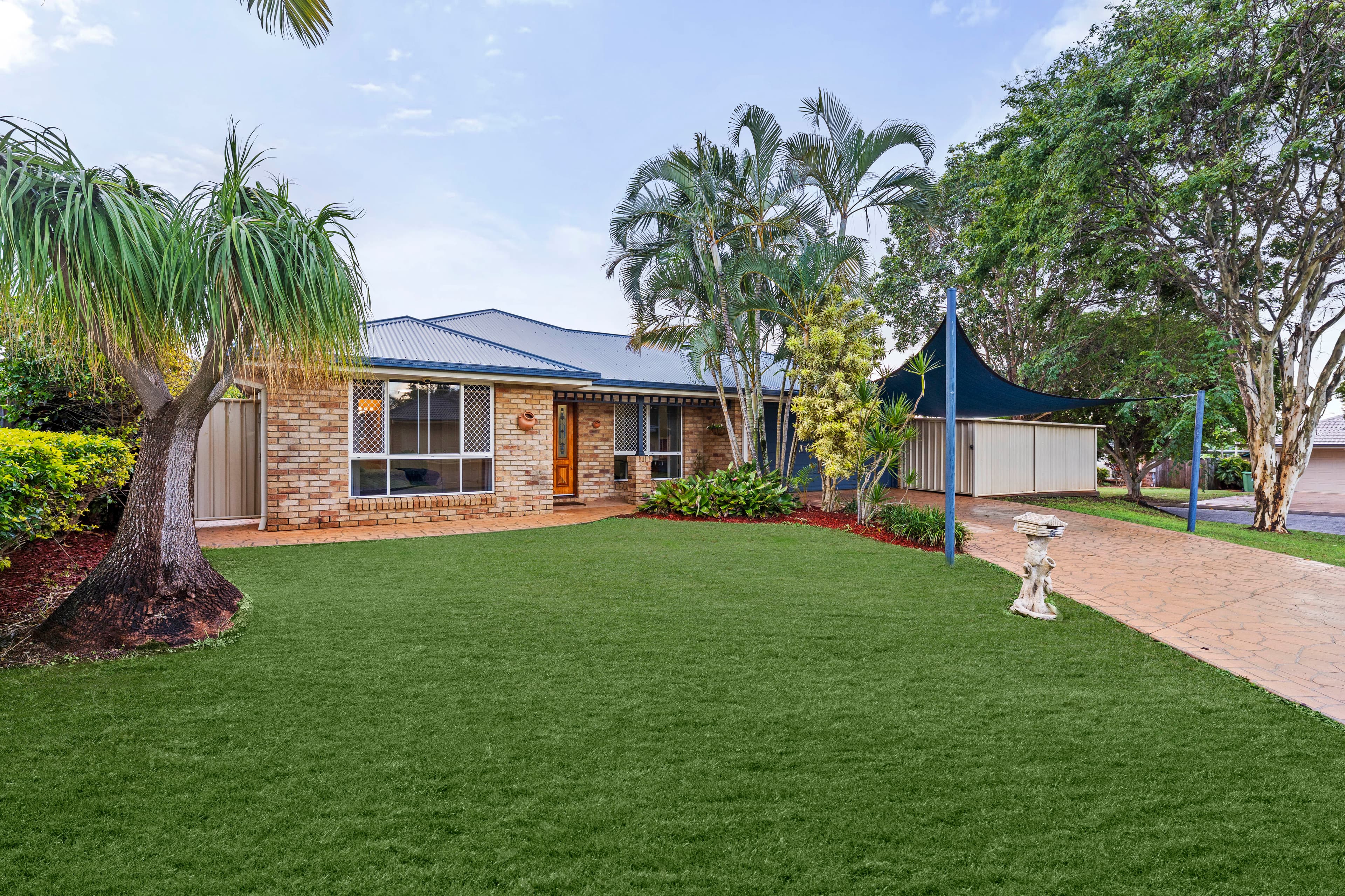 36 Seaholly Crescent, Victoria Point, Victoria Point - Image 1