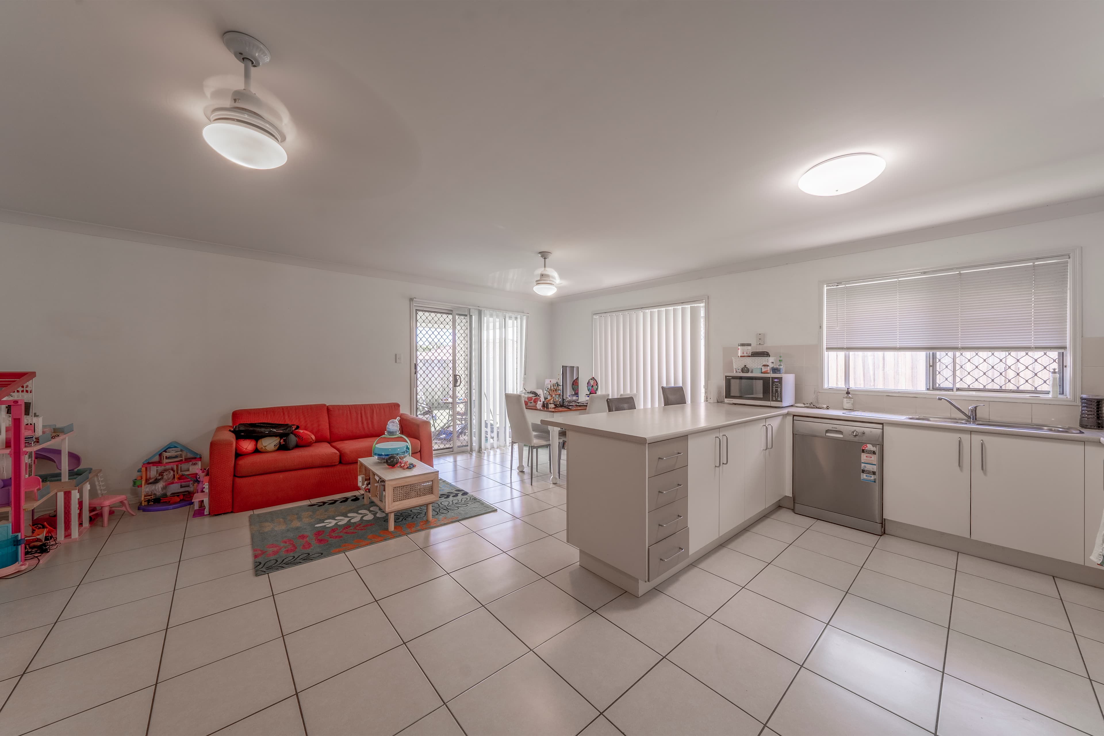 7 Camphor Court, Victoria Point, Victoria Point - Thumbnail 3