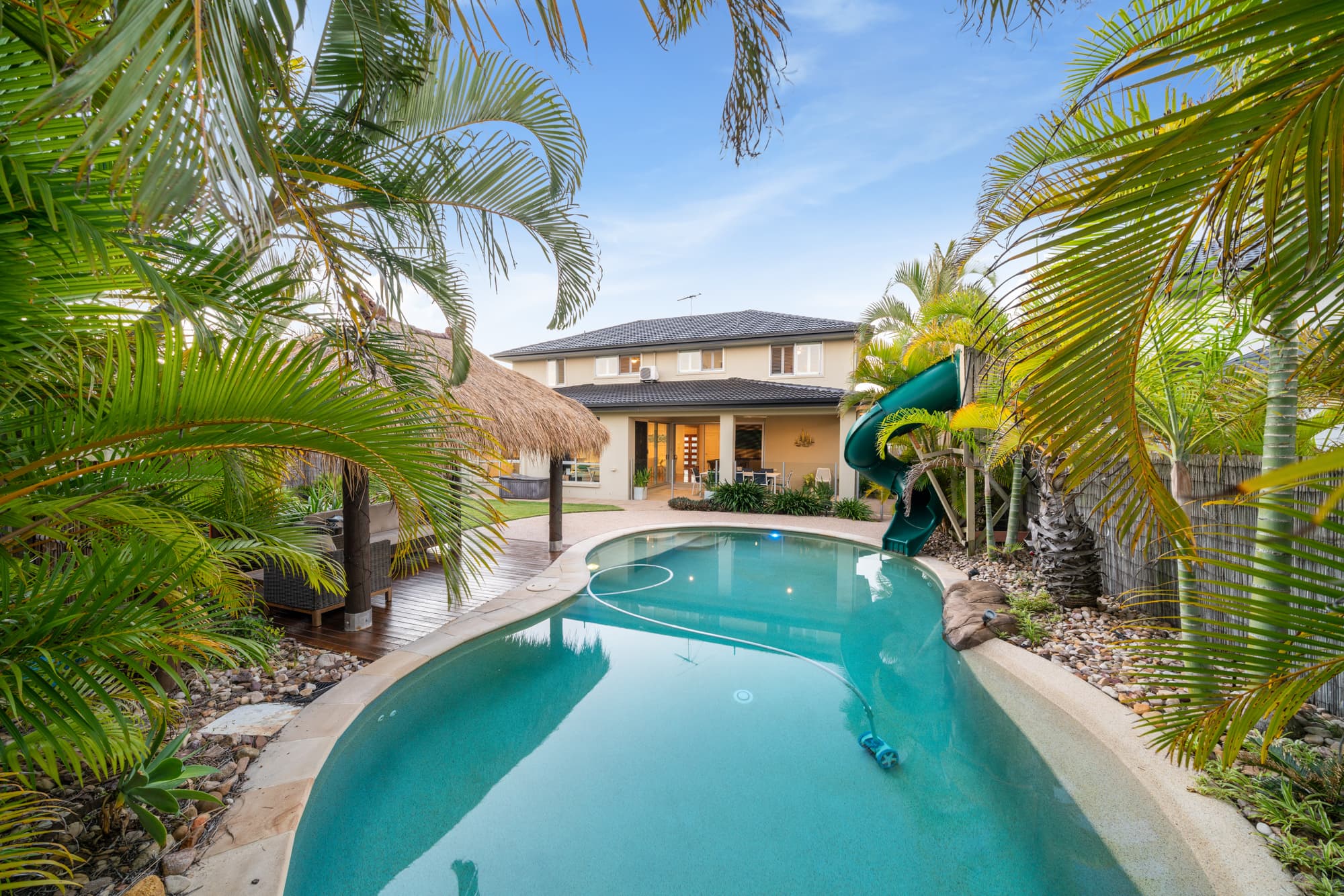 1 Cayman Crescent, Ormiston, Ormiston - Thumbnail 2