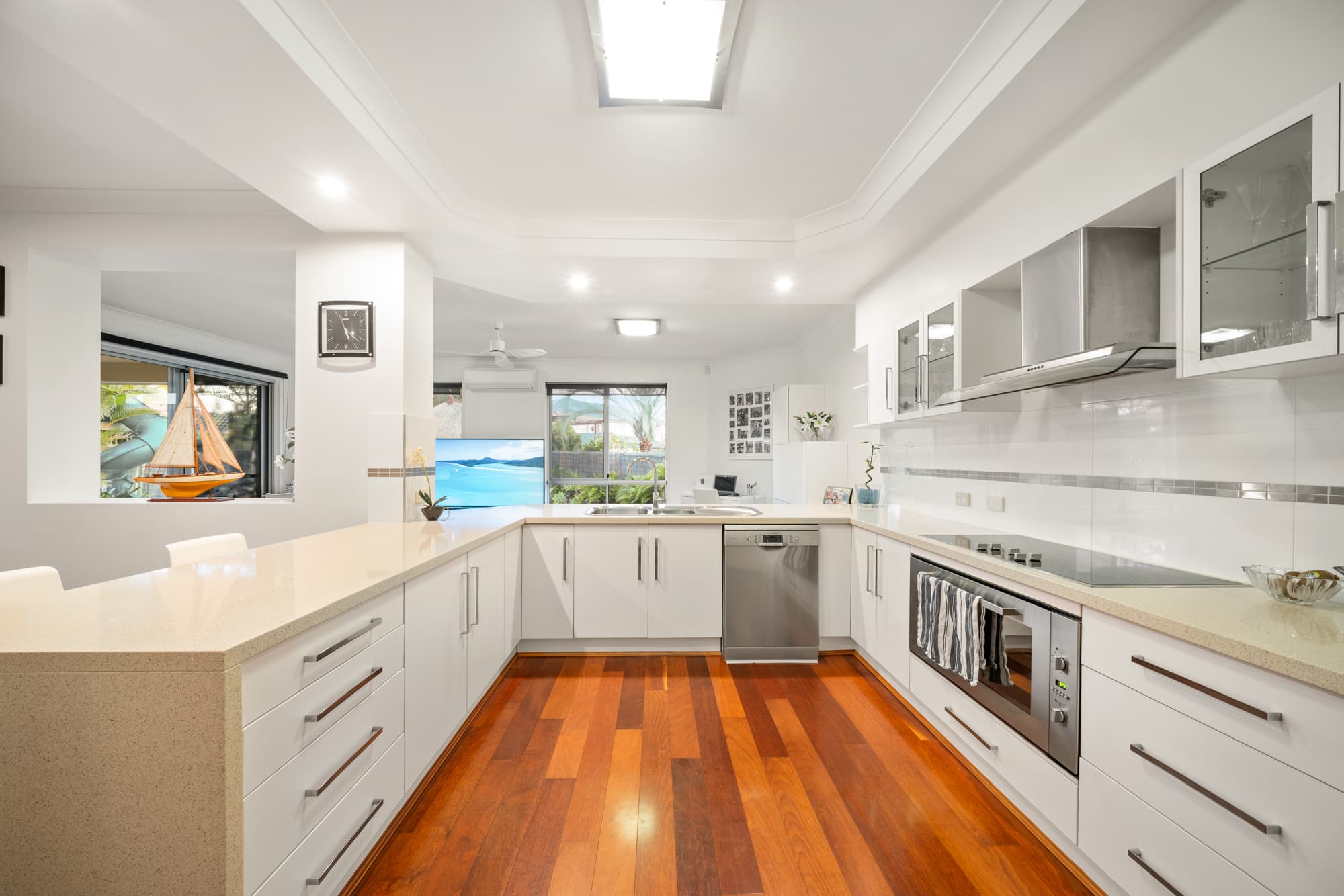 1 Cayman Crescent, Ormiston, Ormiston - Thumbnail 4