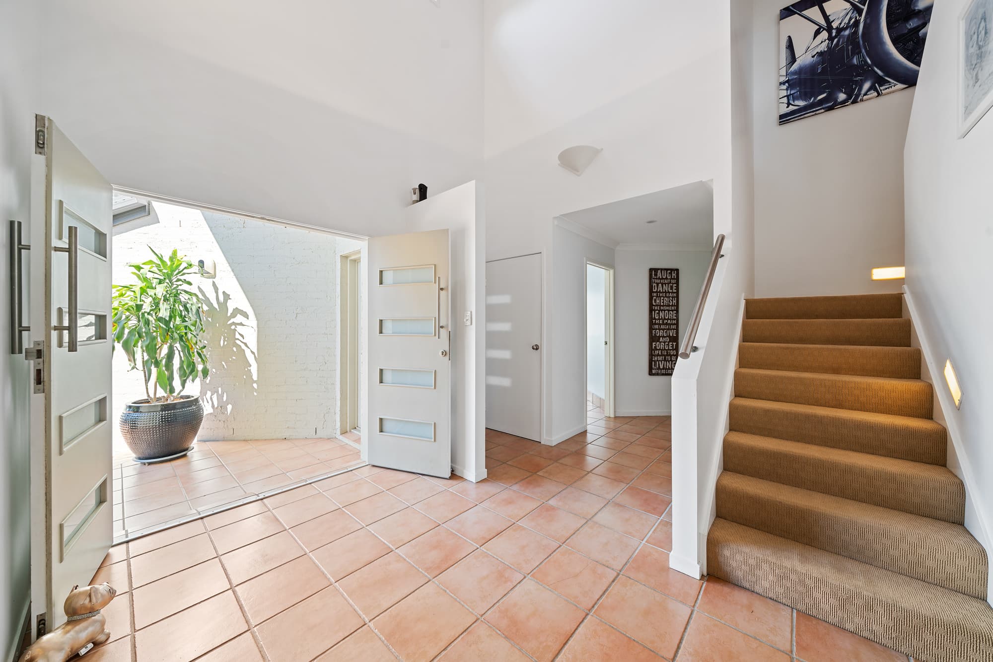 2 Medina Court, Ormiston, Ormiston - Thumbnail 5