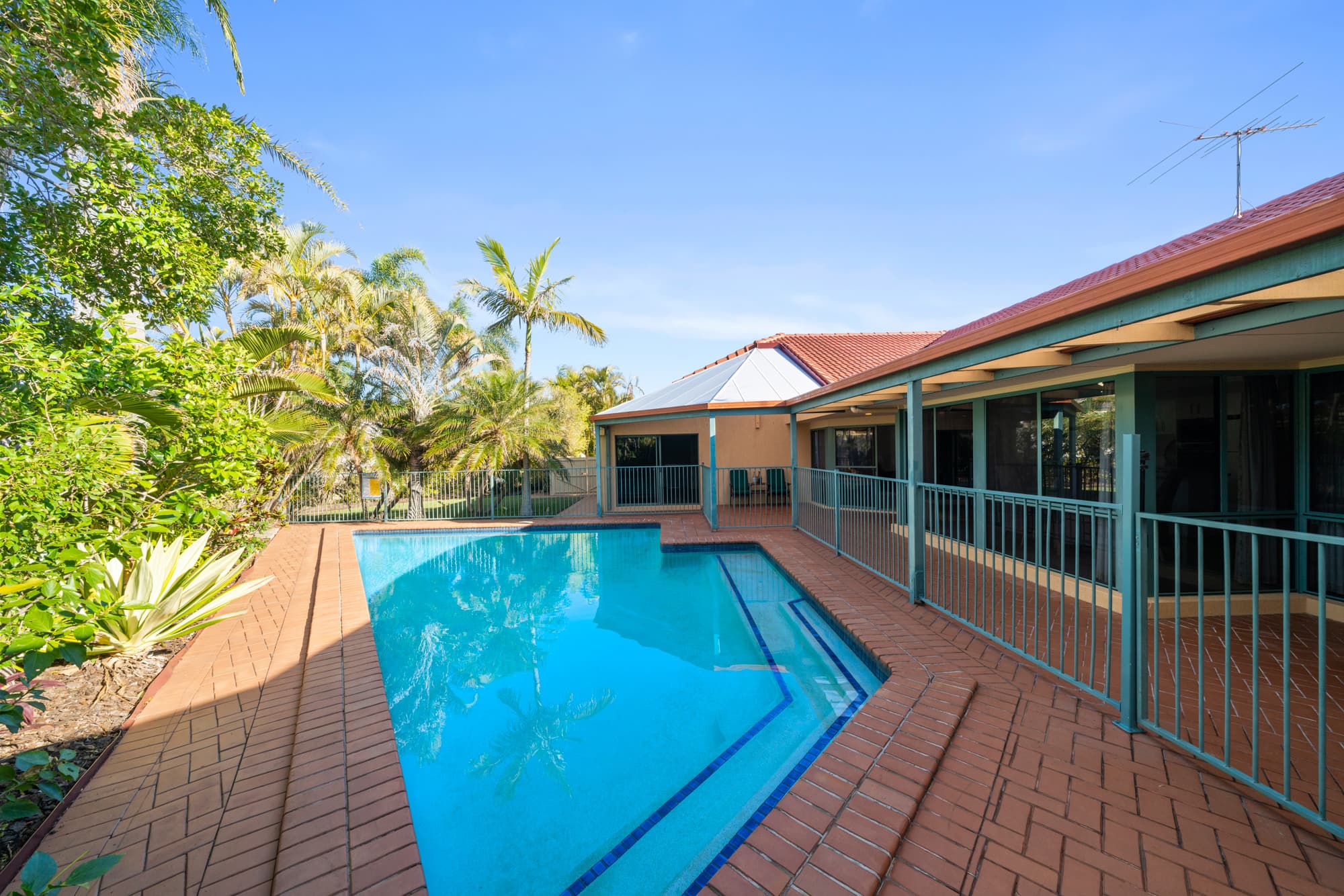 17 Cayman Crescent, Ormiston, Ormiston - Thumbnail 3