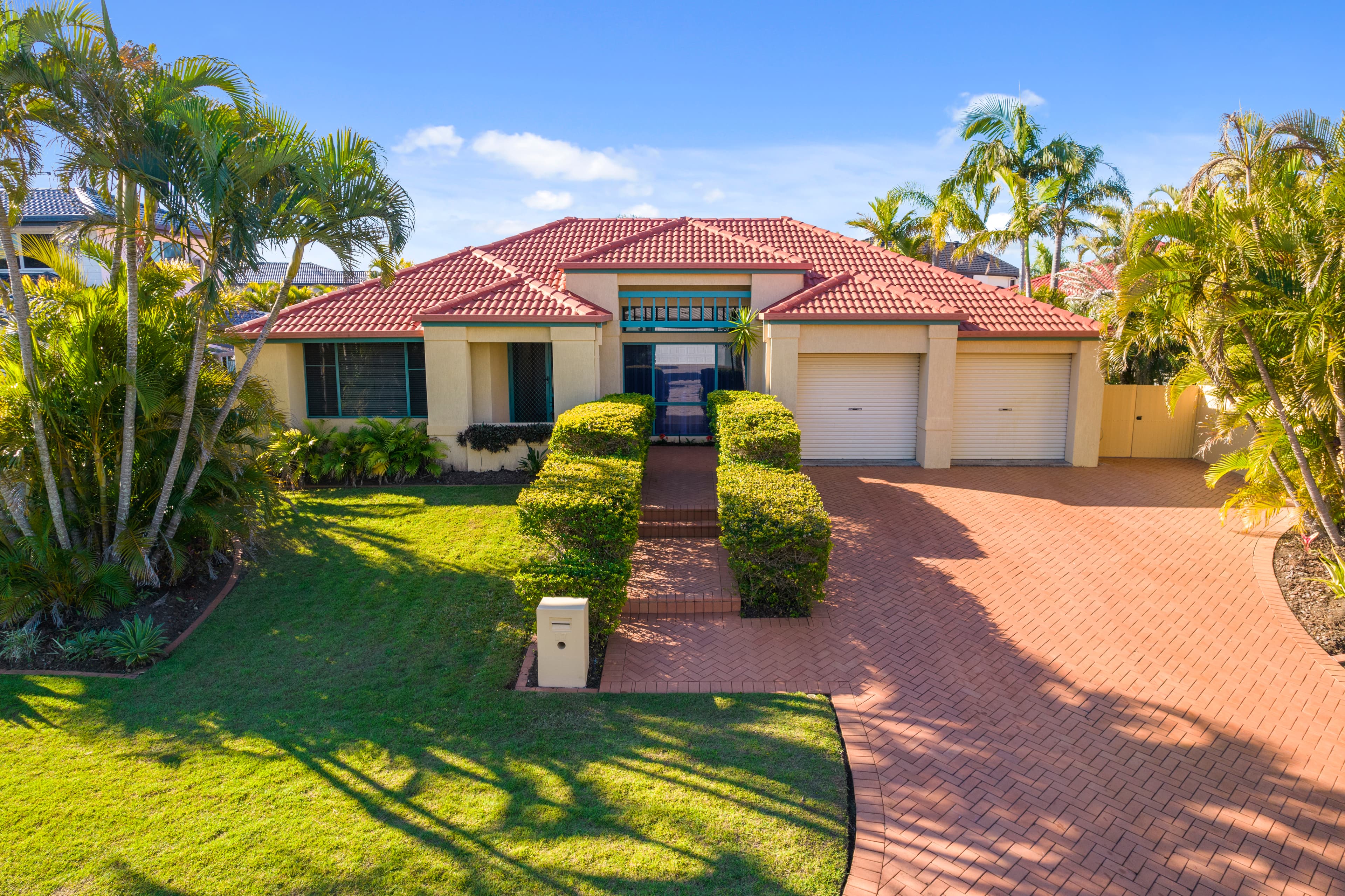 17 Cayman Crescent, Ormiston, Ormiston - Thumbnail 2