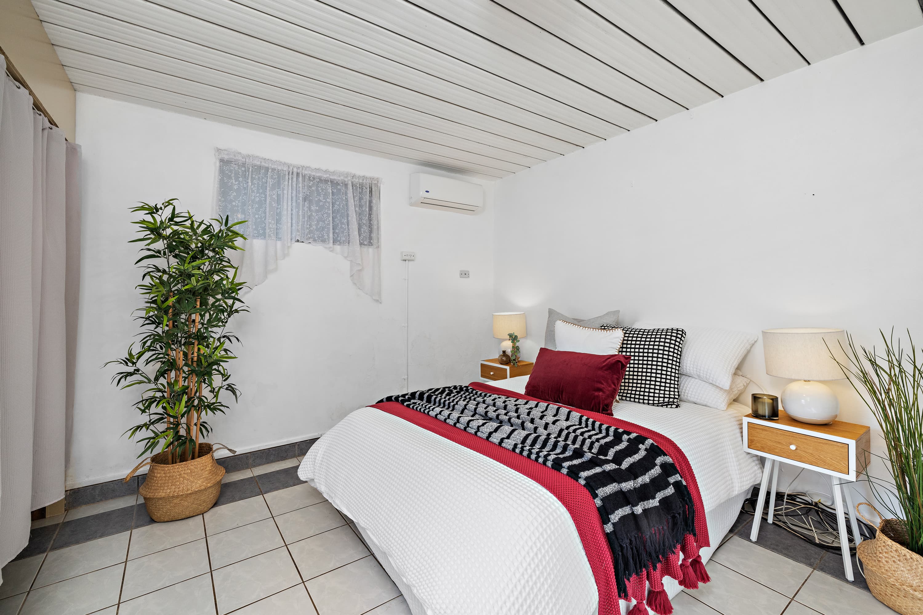 4 Gloucester Street, Ormiston, Ormiston - Thumbnail 8