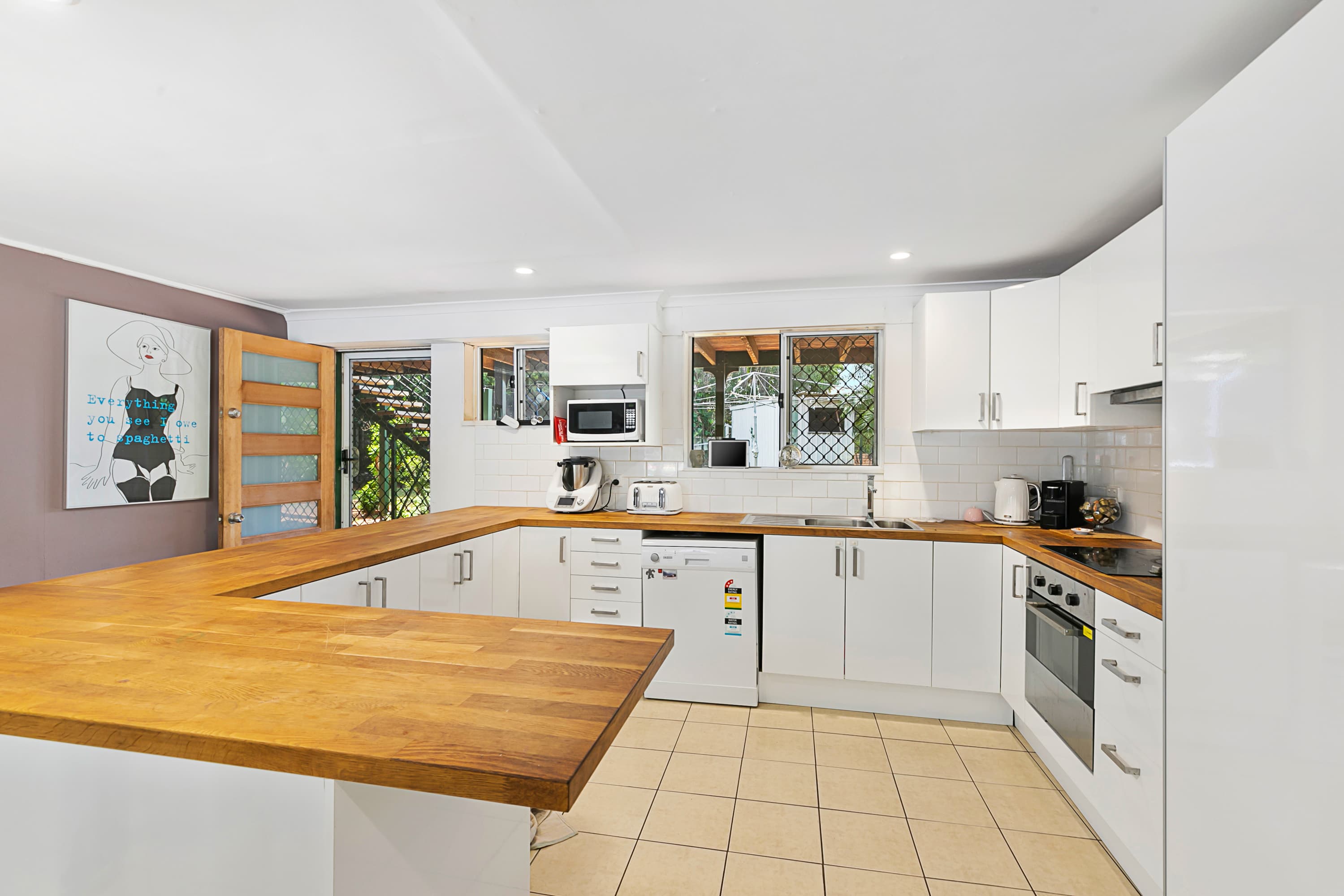 43 Bainbridge Street, Ormiston, Ormiston - Thumbnail 4