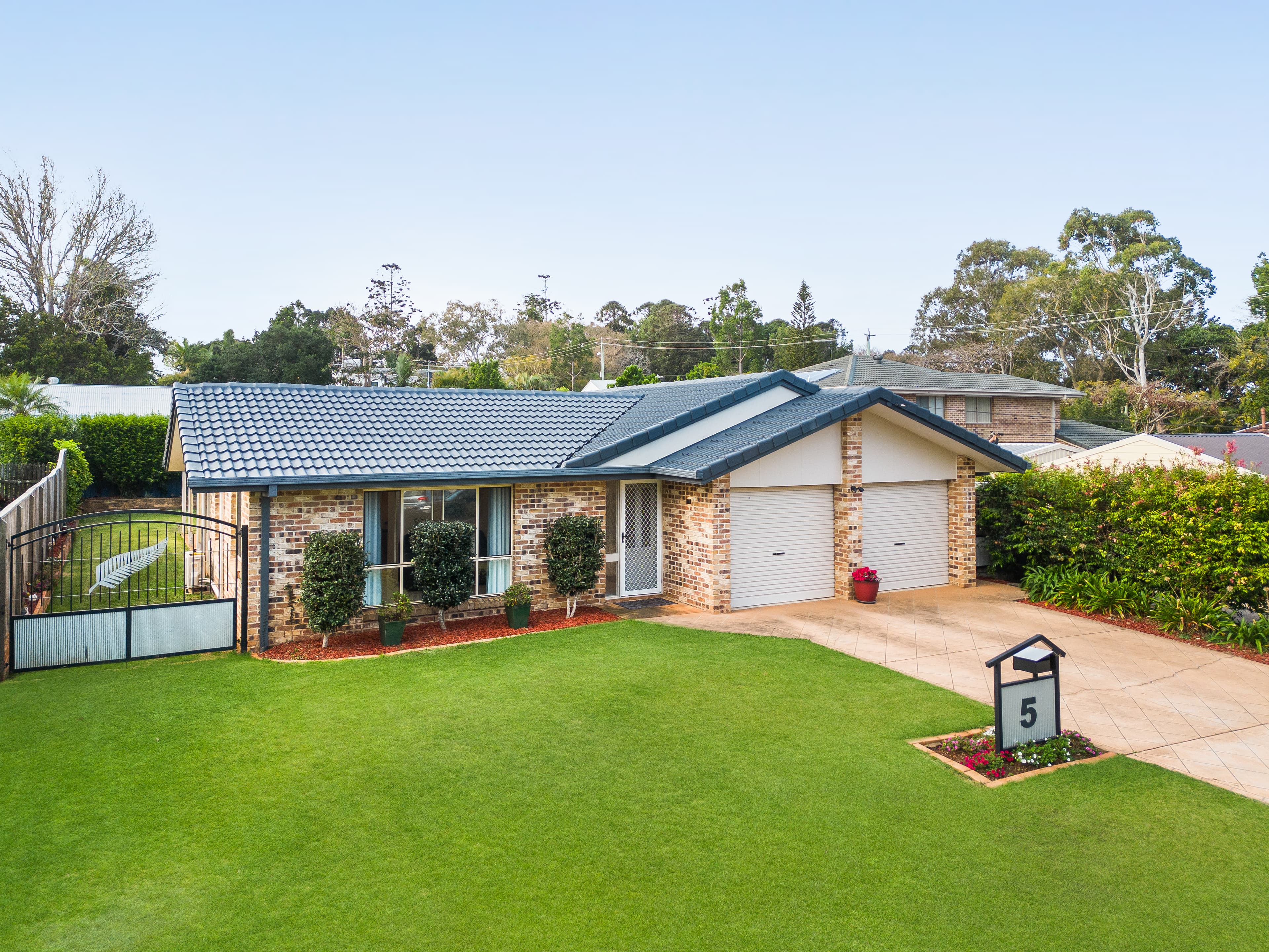 5 Hilliard Street, Ormiston, Ormiston - Image 1