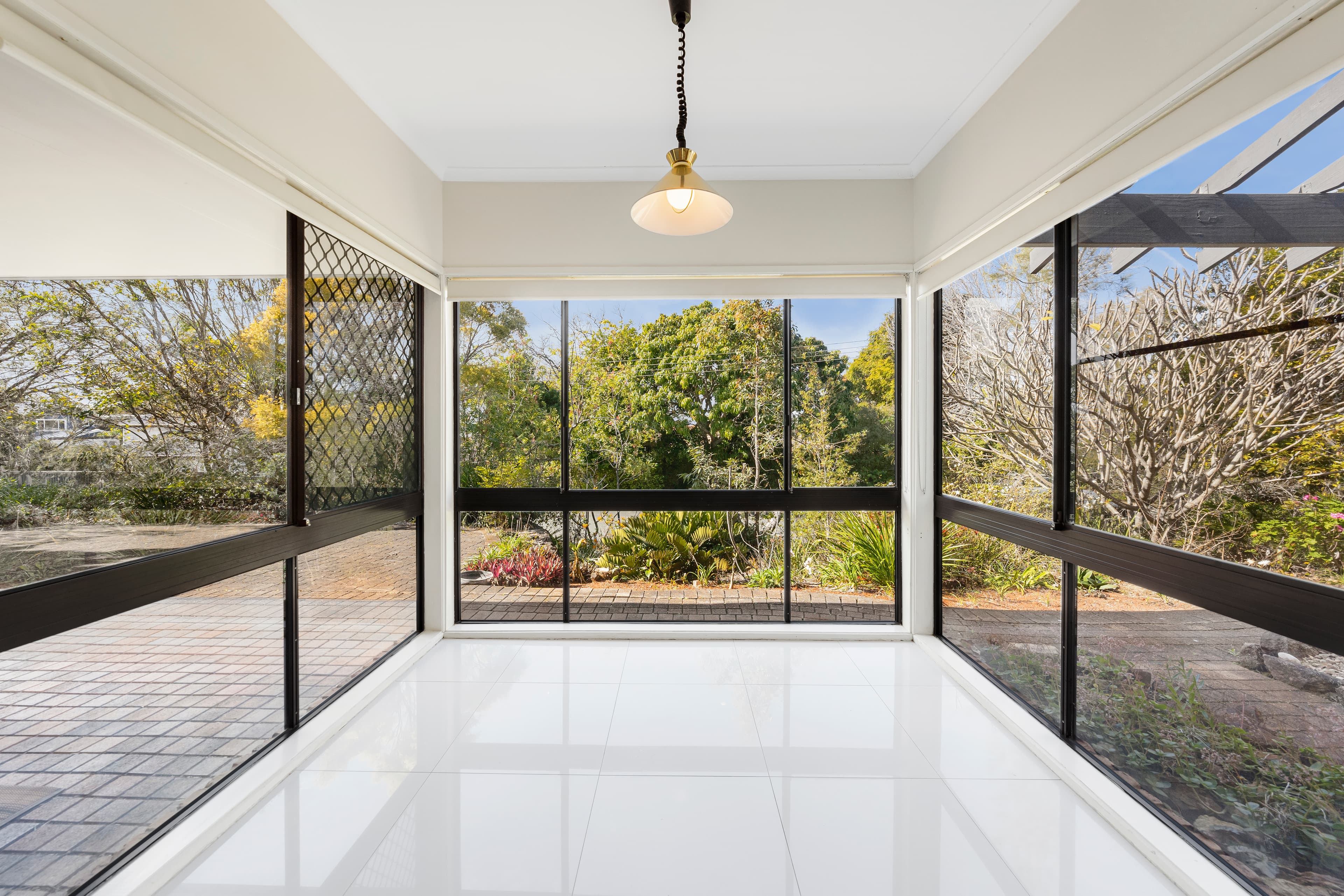23 Bainbridge Street, Ormiston, Ormiston - Thumbnail 4