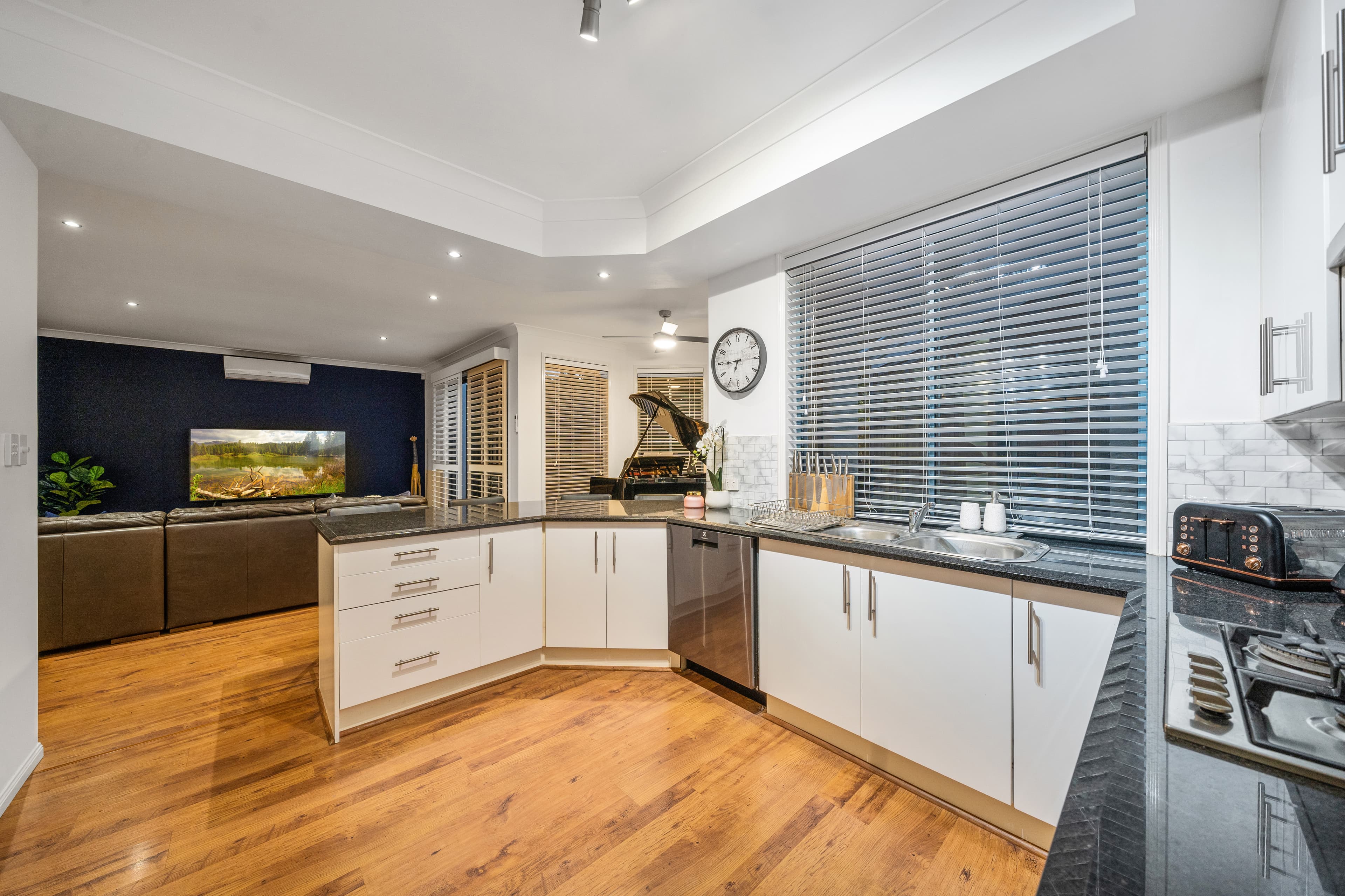 10 Stevens Place, Ormiston, Ormiston - Thumbnail 5