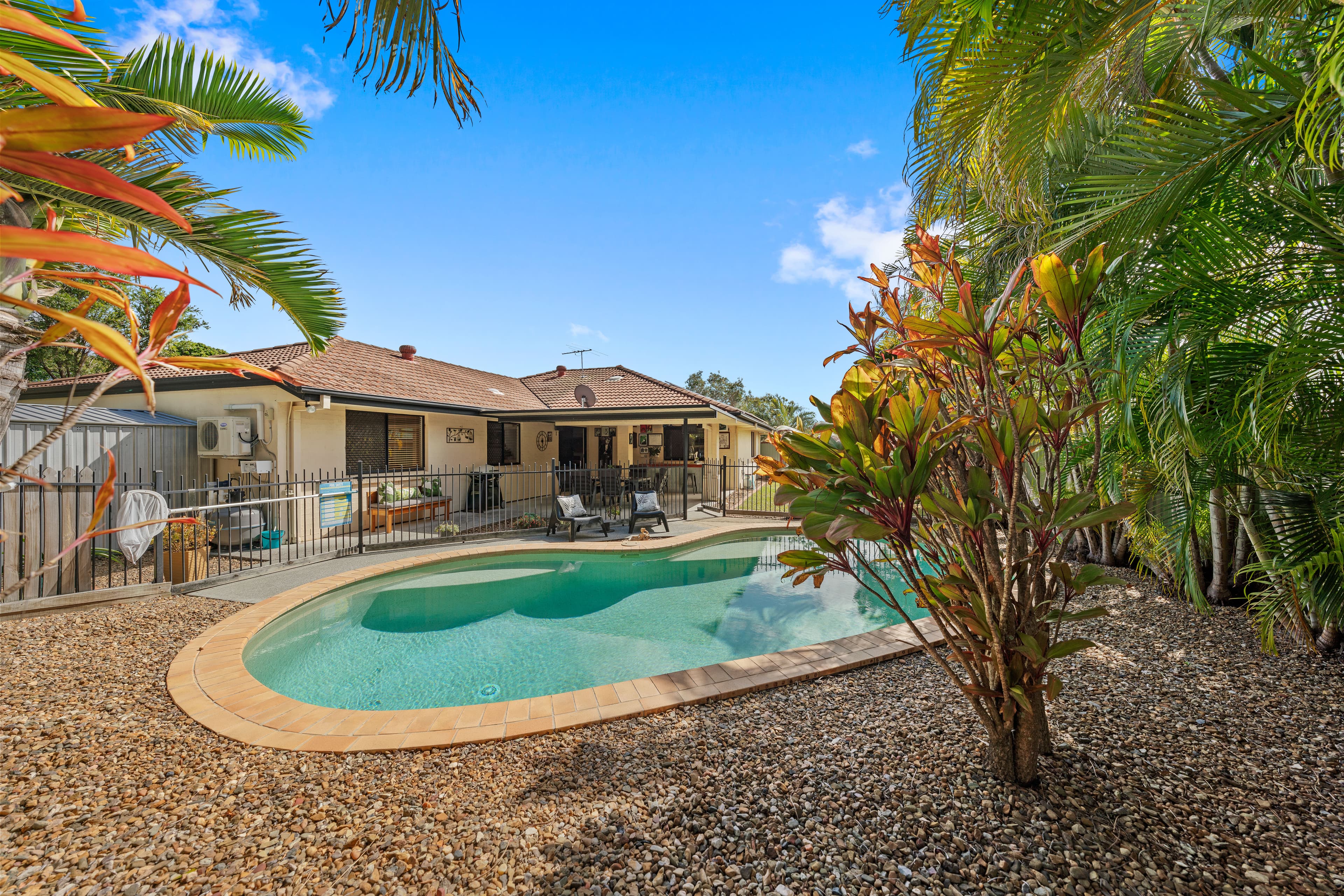 1 Crestwood Close, Ormiston, Ormiston - Thumbnail 8
