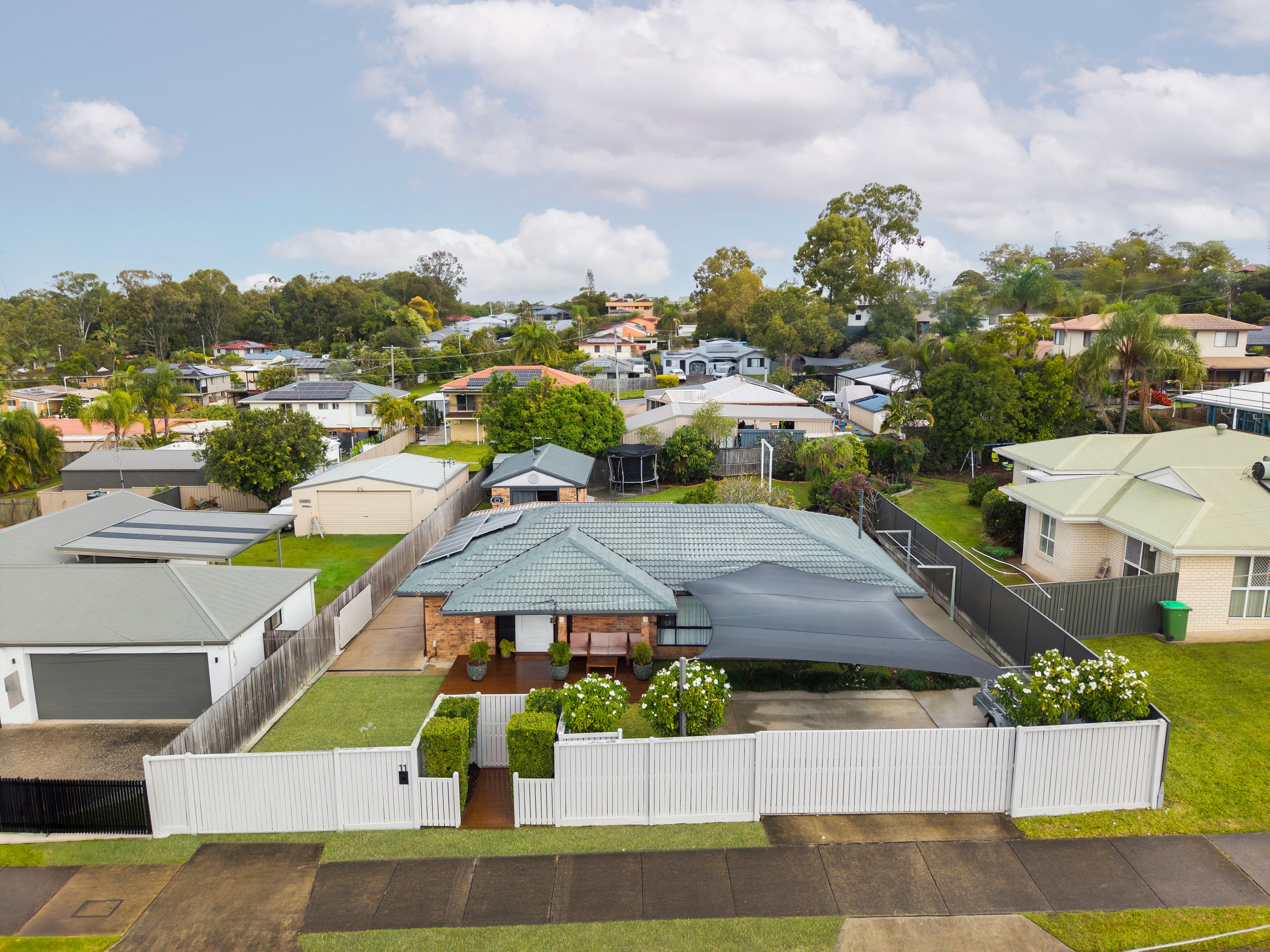 11 Abbotsleigh Street, Thornlands, Thornlands - Thumbnail 2
