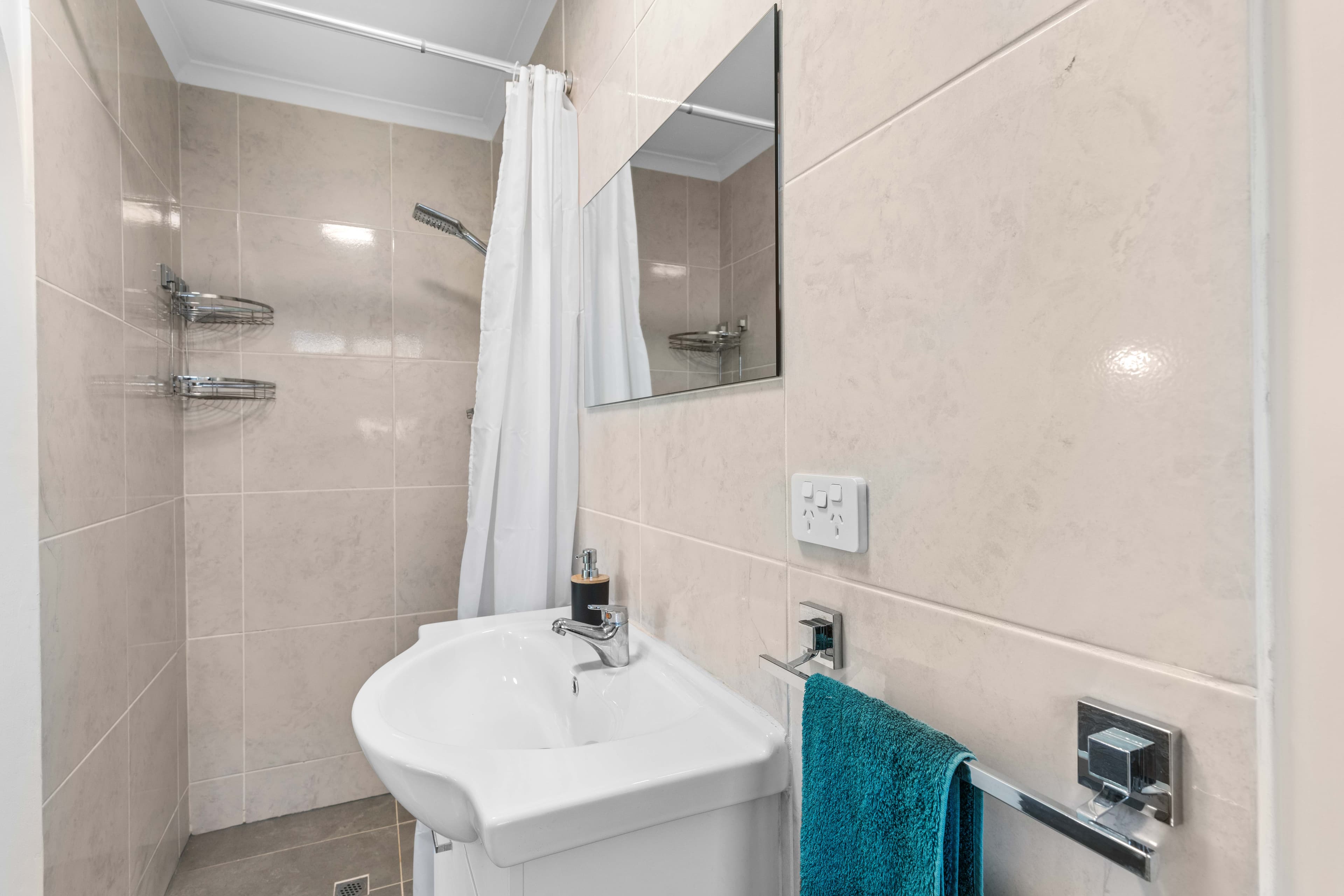 12 Monterey Avenue, Thornlands, Thornlands - Thumbnail 8