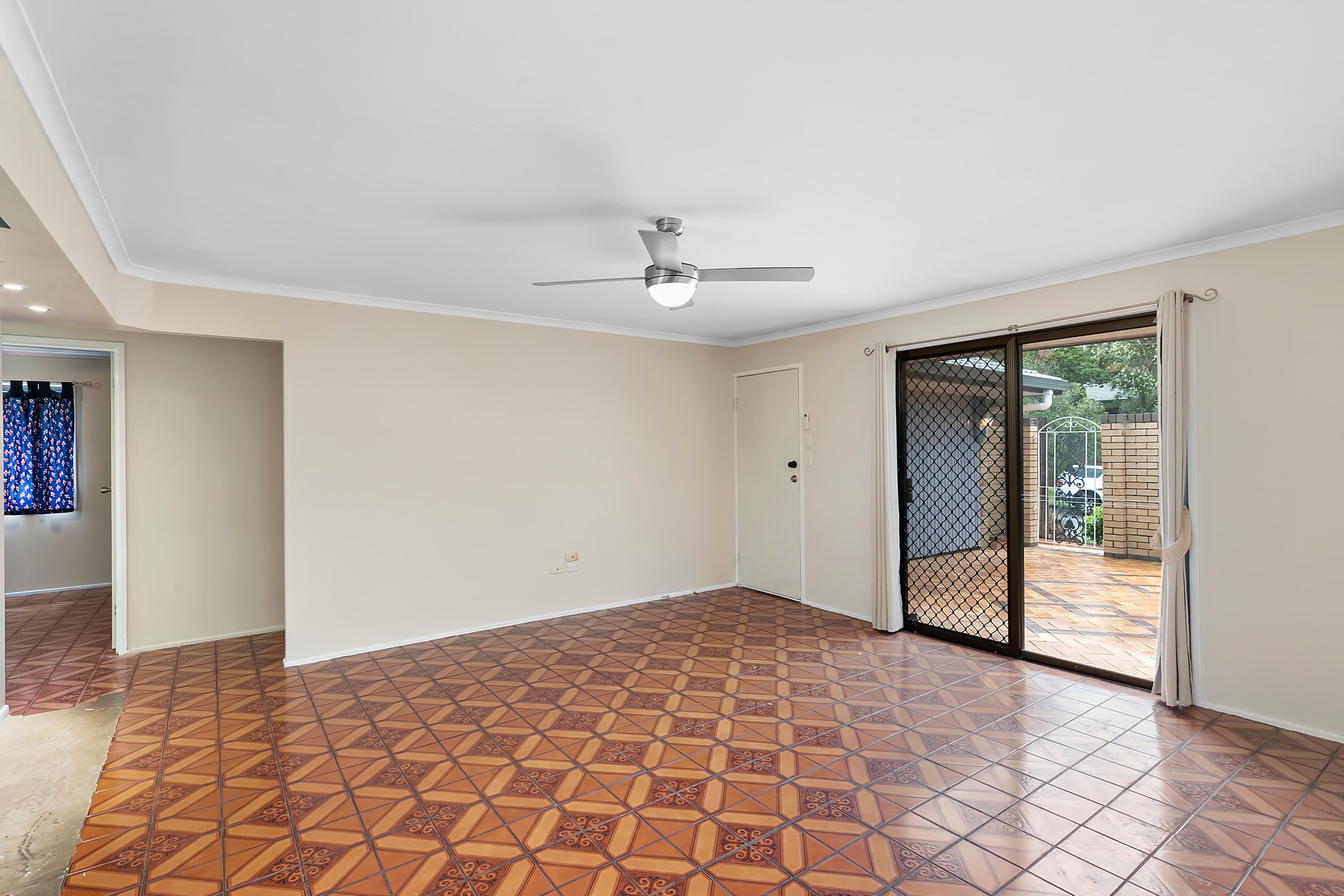 7 Monterey Avenue, Thornlands, Thornlands - Thumbnail 3