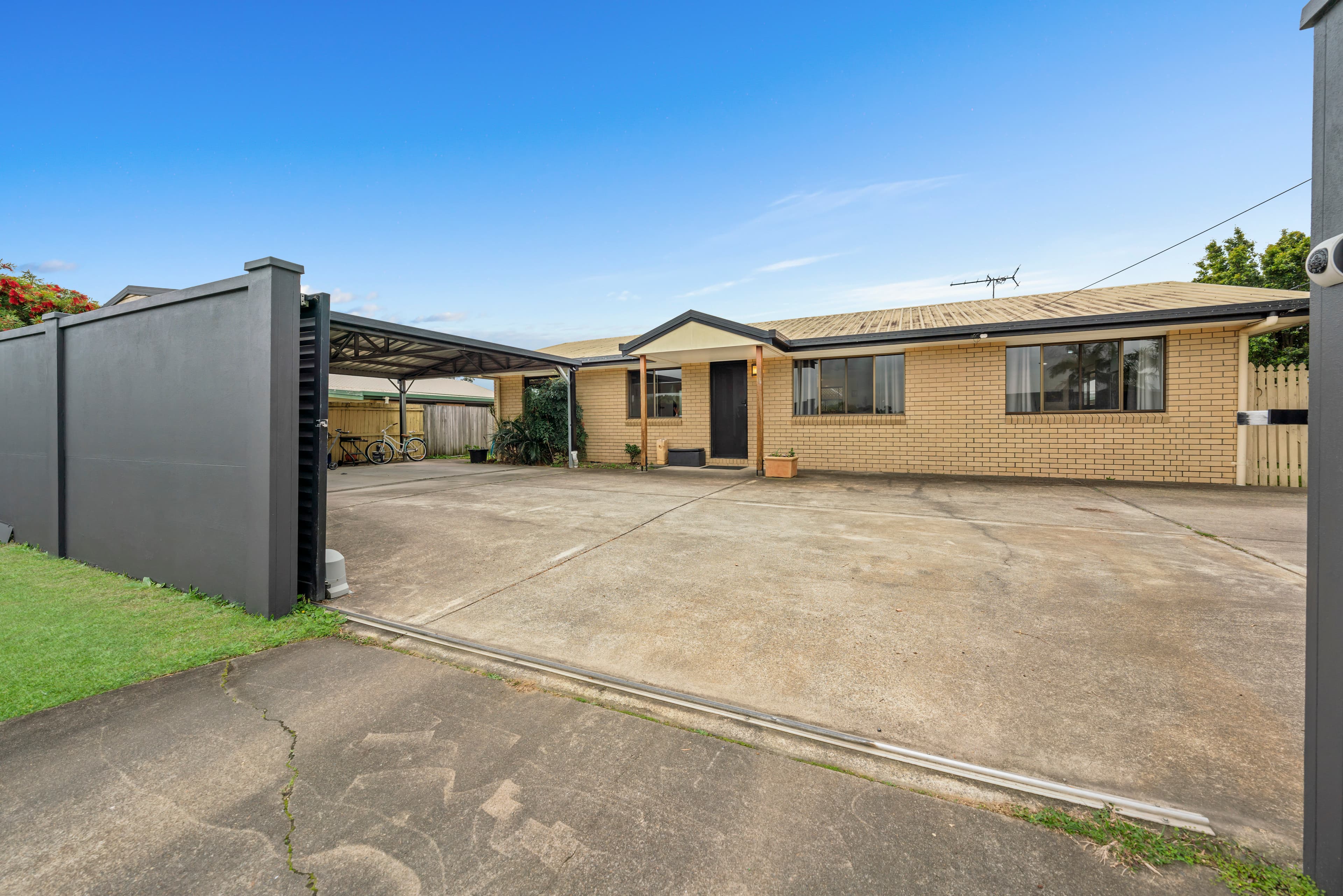 42 Island Outlook Avenue, Thornlands, Thornlands - Thumbnail 2