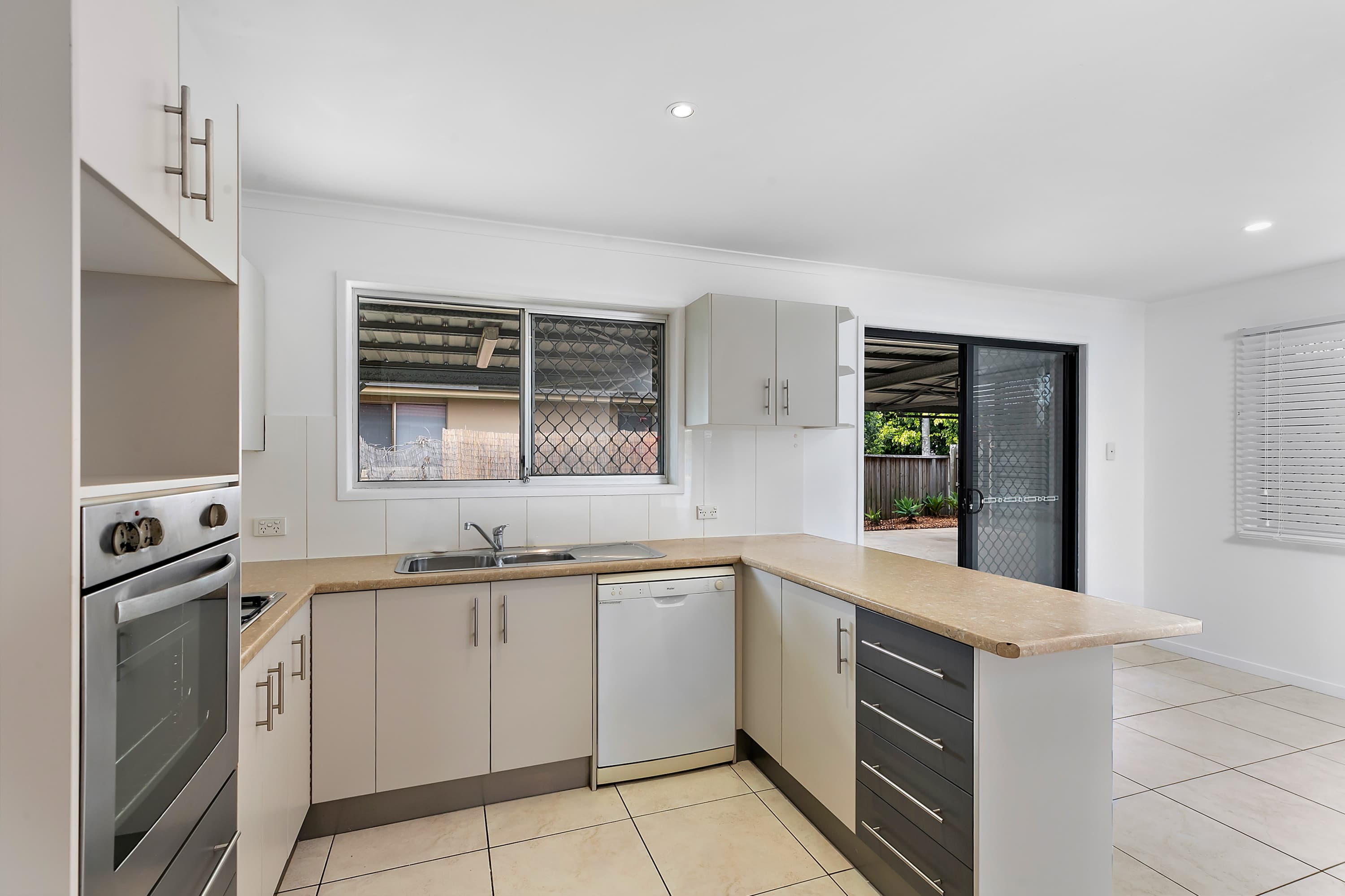 2 Sylvie Street, Thornlands, Thornlands - Thumbnail 7