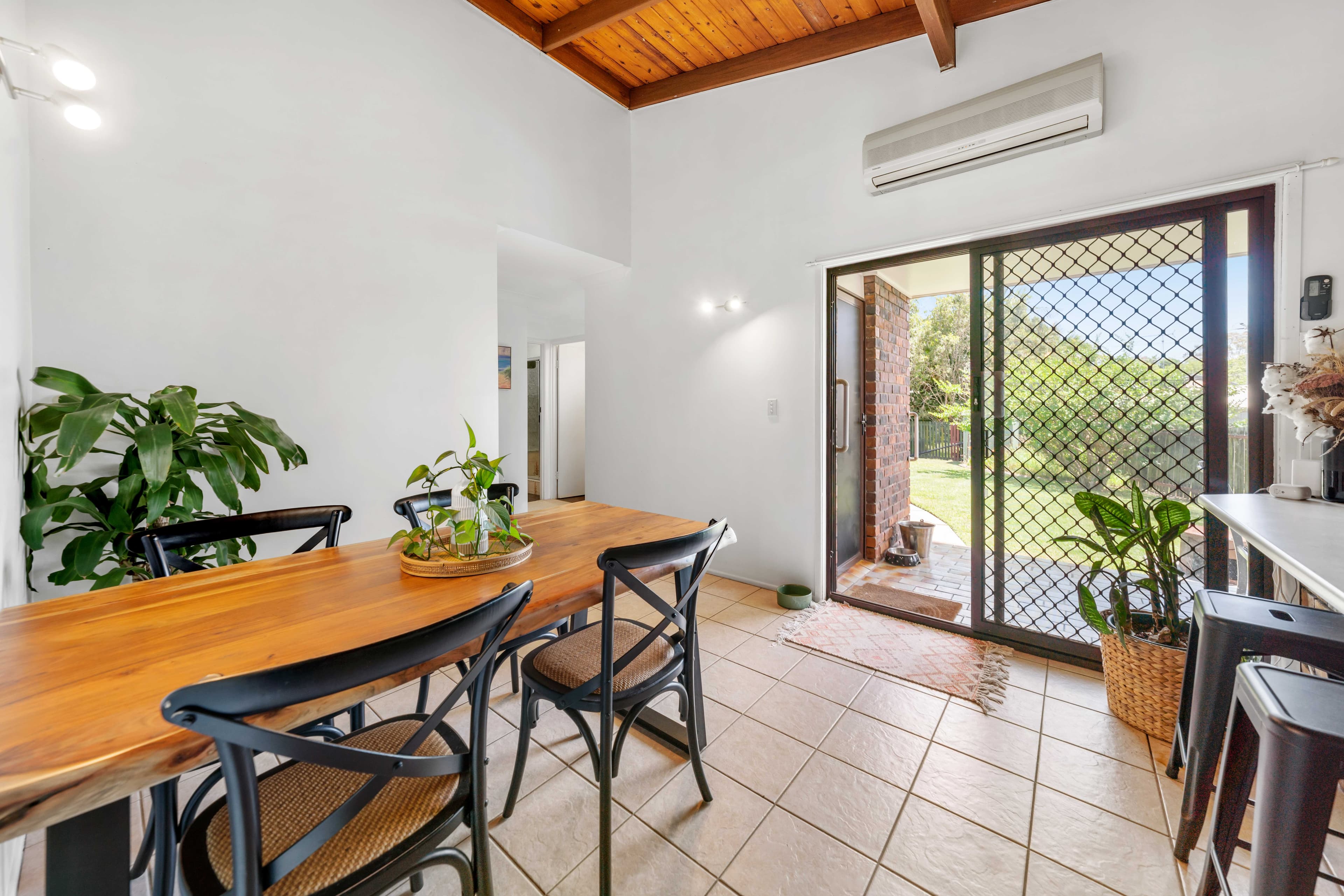 22 Blue Water Avenue, Thornlands, Thornlands - Thumbnail 8
