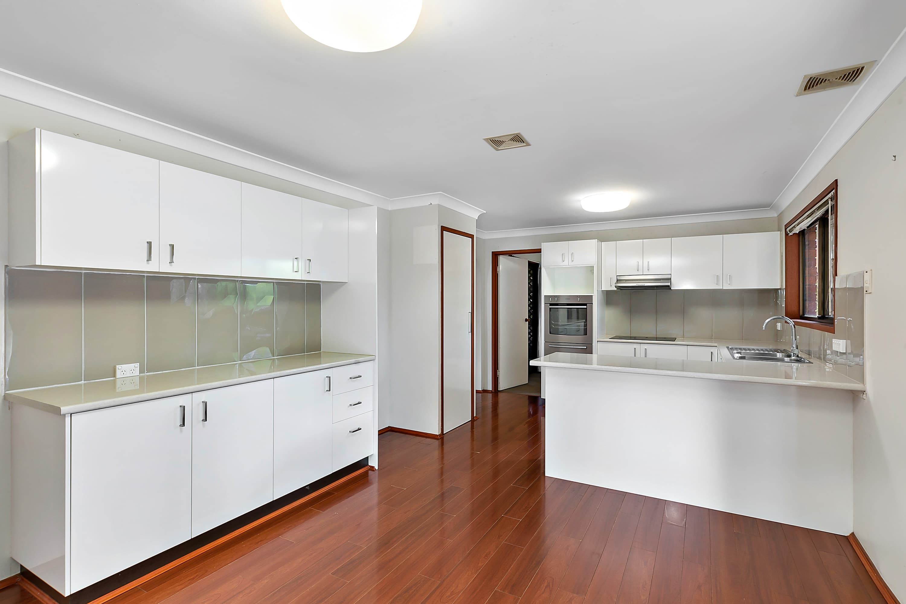 17 Hermitage Crescent, Thornlands, Thornlands - Thumbnail 5