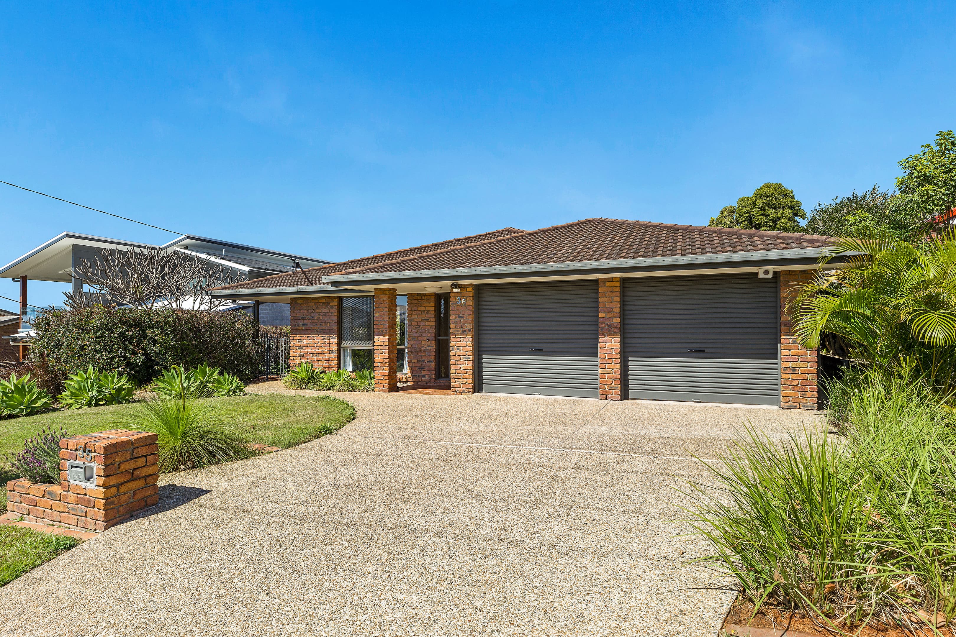 35 Hermitage Crescent, Thornlands, Thornlands - Image 1