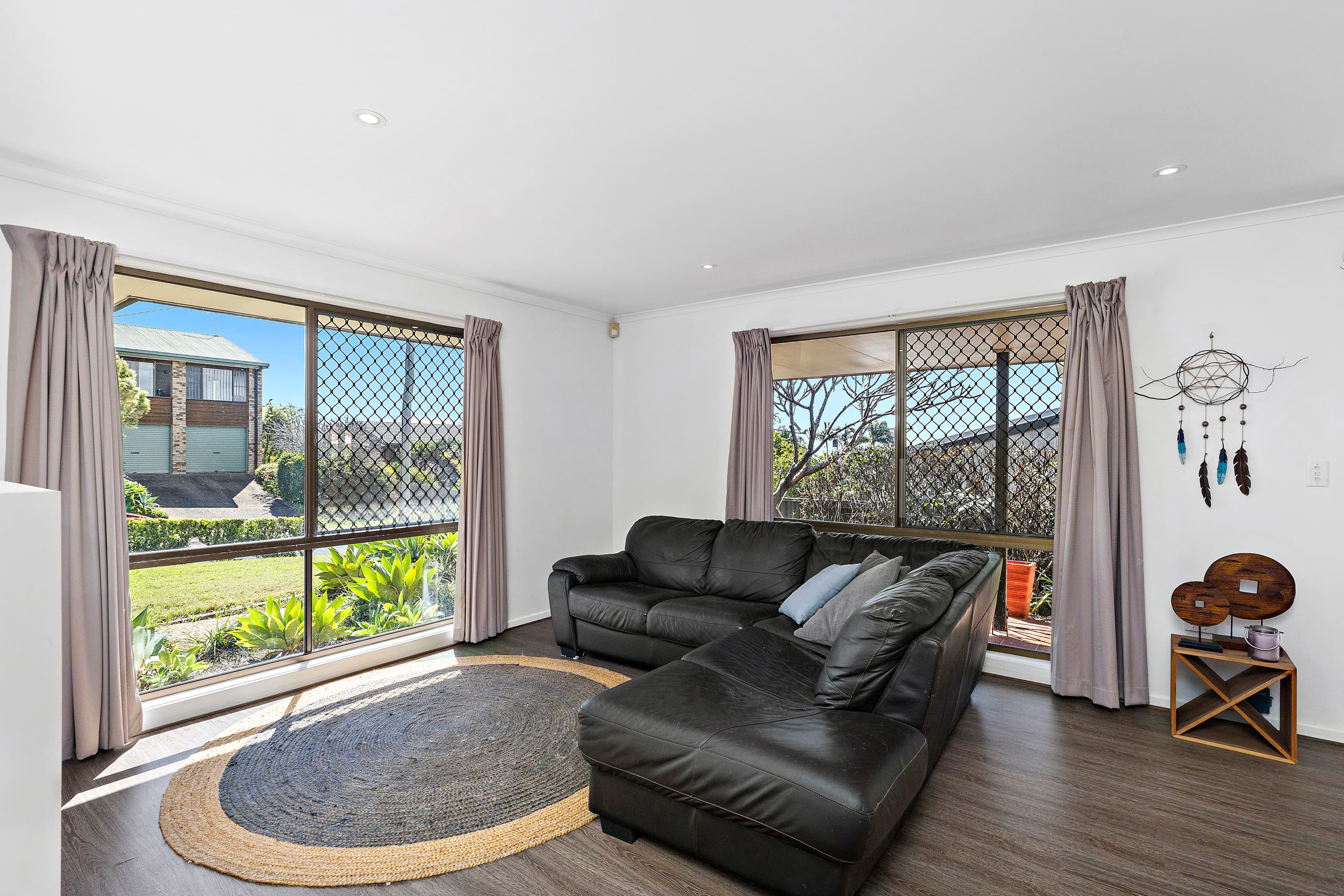 35 Hermitage Crescent, Thornlands, Thornlands - Thumbnail 3