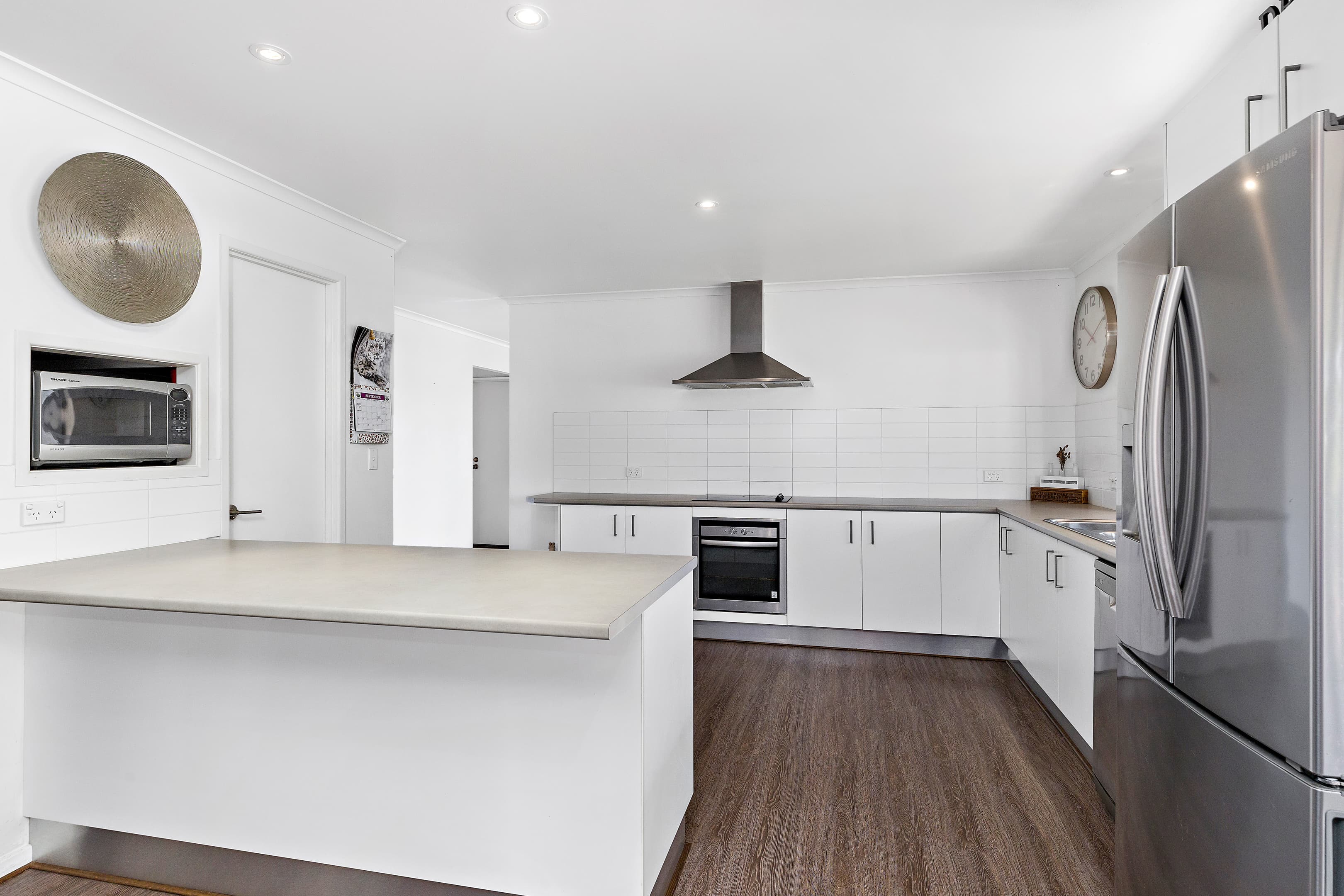 35 Hermitage Crescent, Thornlands, Thornlands - Thumbnail 5