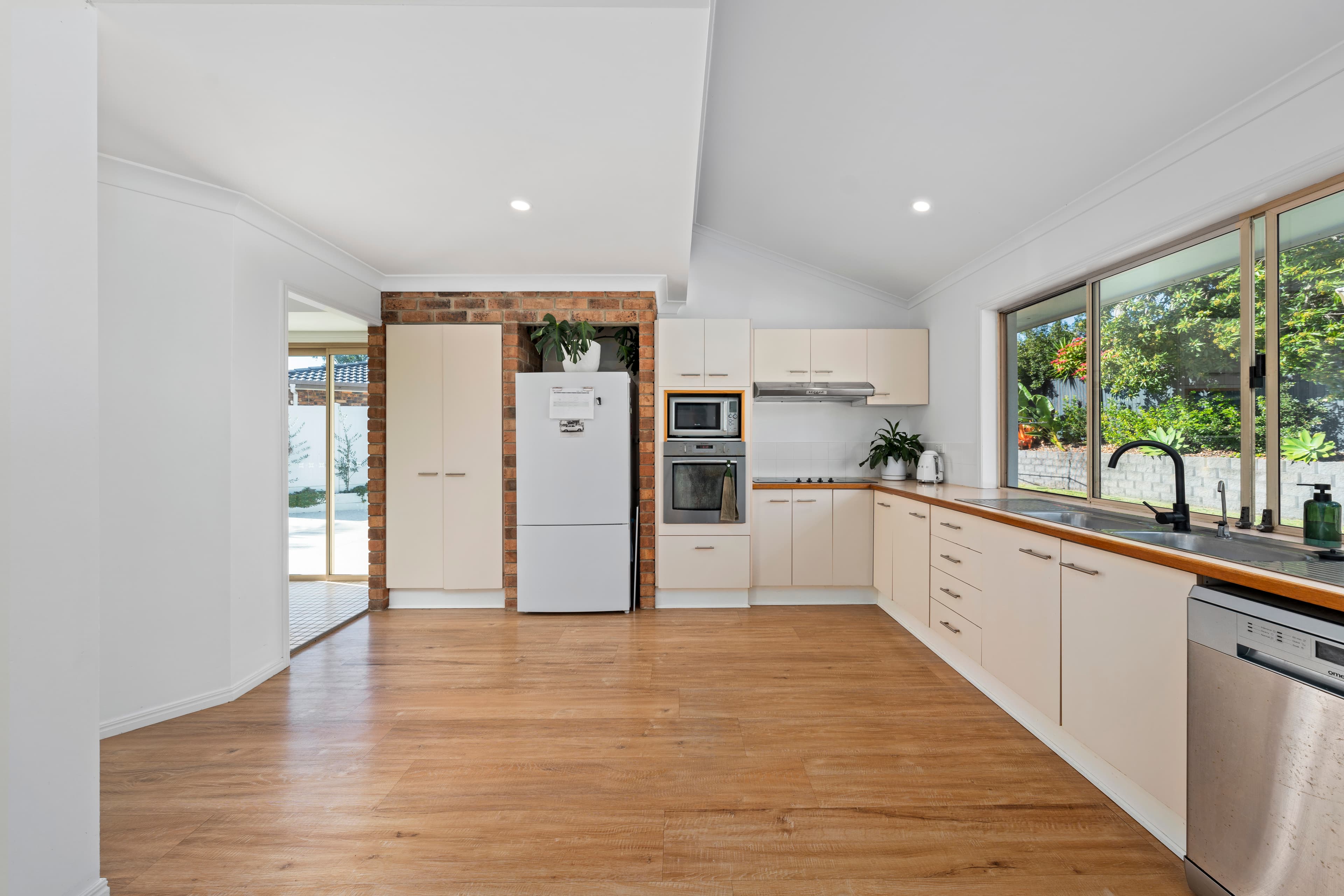 19 Chardonnay Court, Thornlands, Thornlands - Thumbnail 5