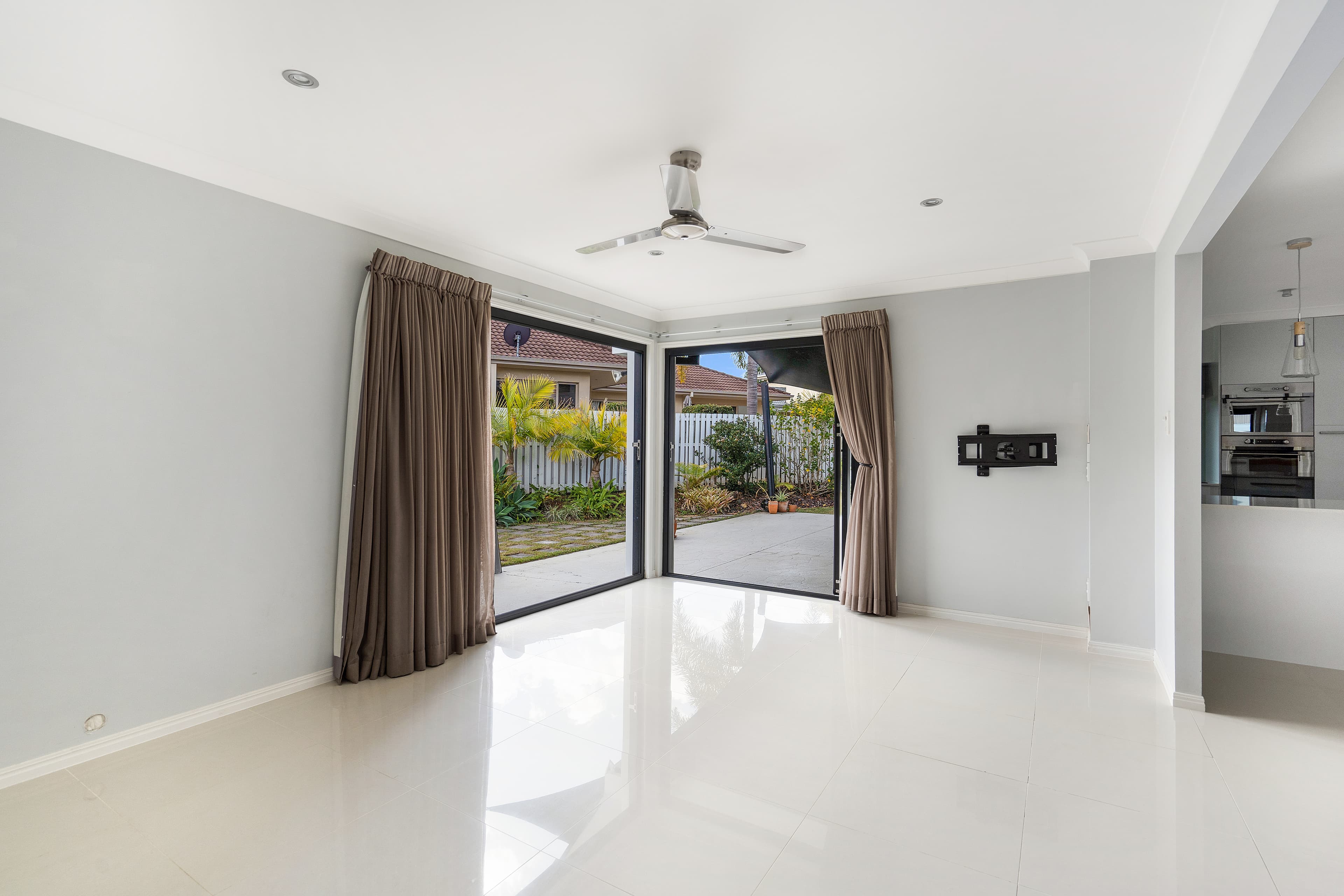 4 Tamarind Close, Thornlands, Thornlands - Thumbnail 5