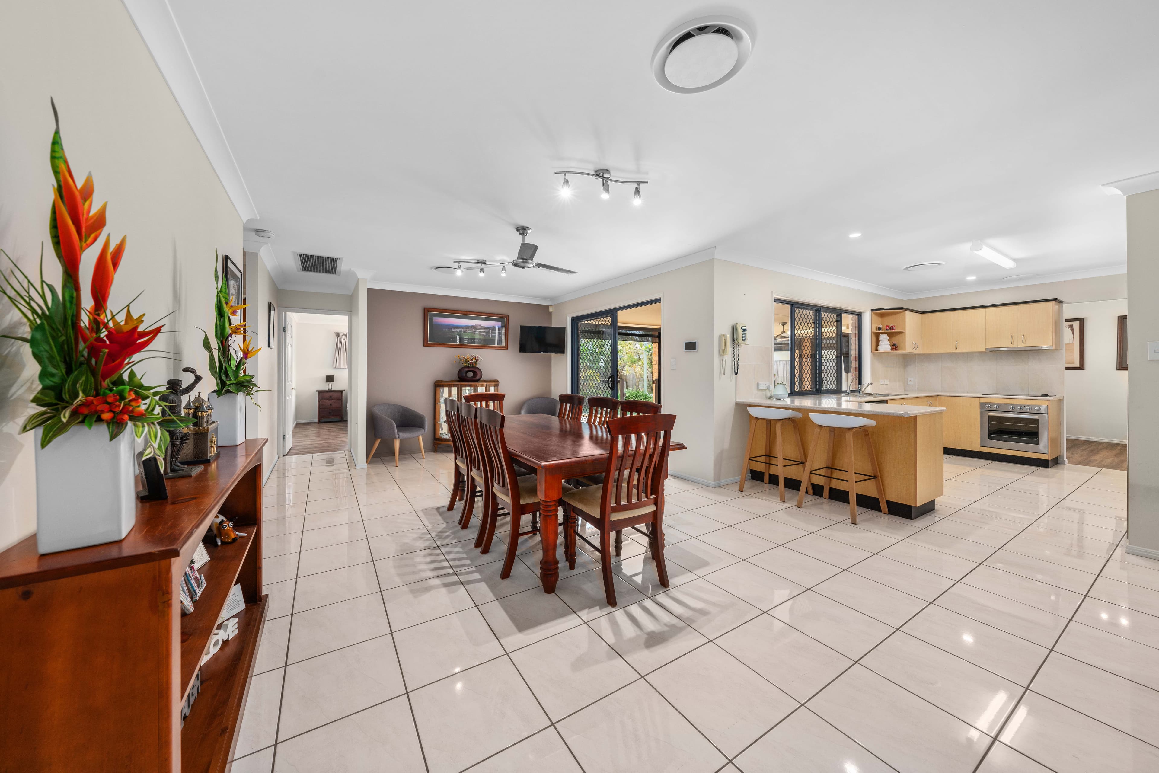 33 Primrose Drive, Thornlands, Thornlands - Thumbnail 3