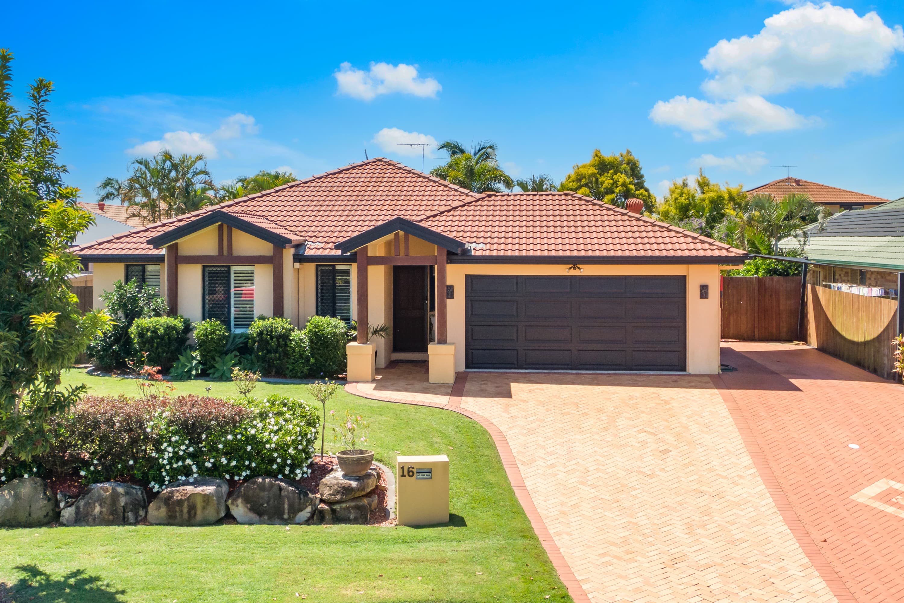 16 Conley Avenue, Thornlands, Thornlands - Thumbnail 2