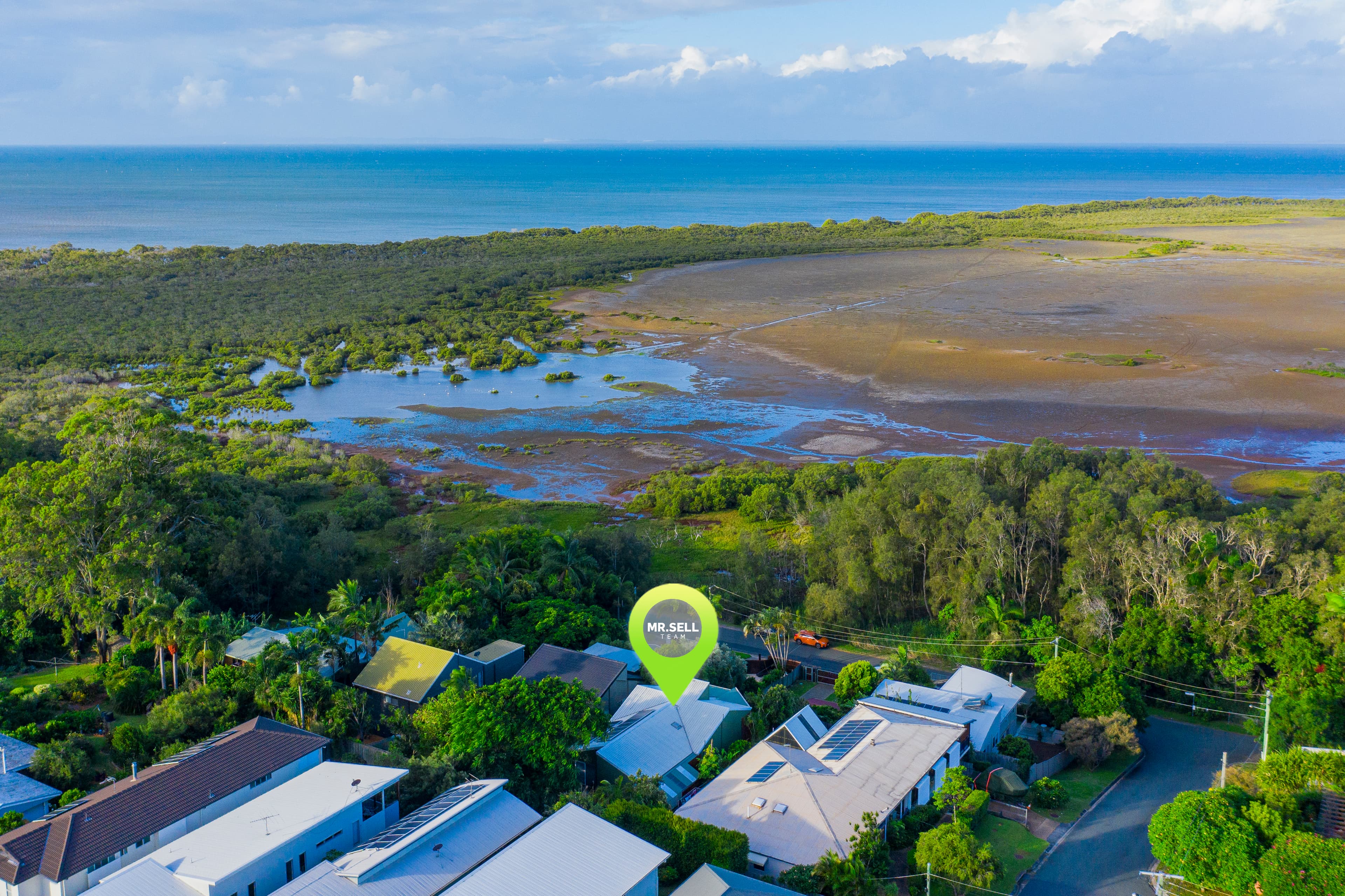 64 O'connell Parade, Wellington Point, Wellington Point - Thumbnail 2