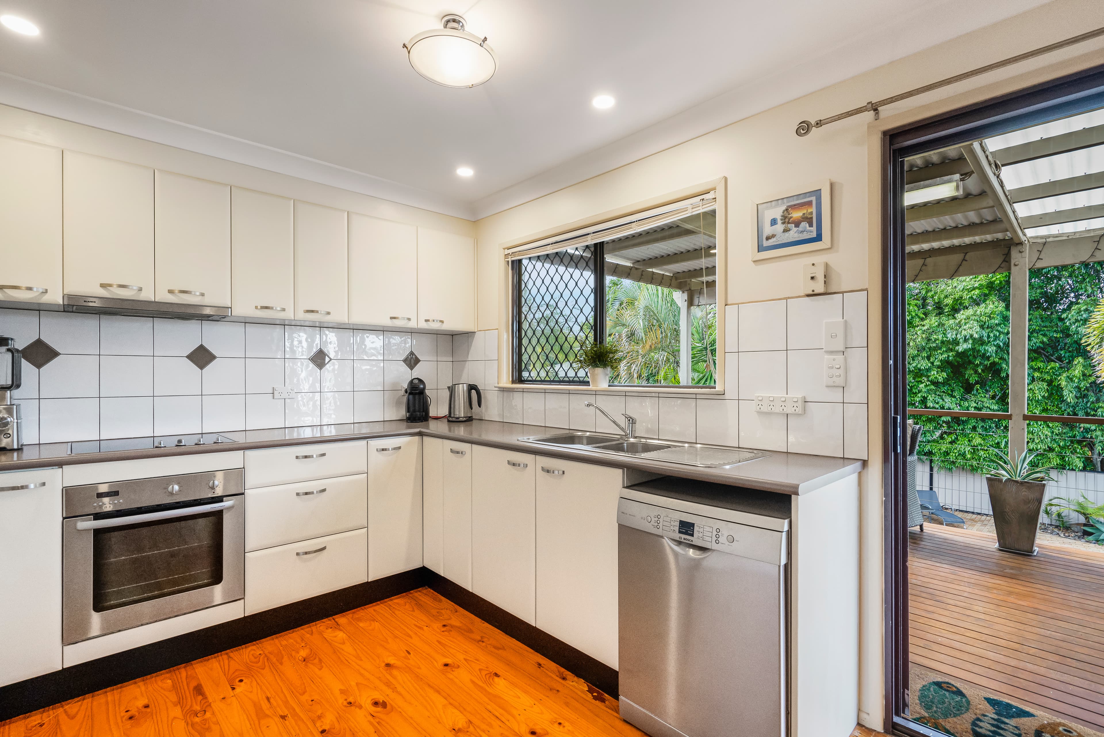16 Sylvania Street, Wellington Point, Wellington Point - Thumbnail 3