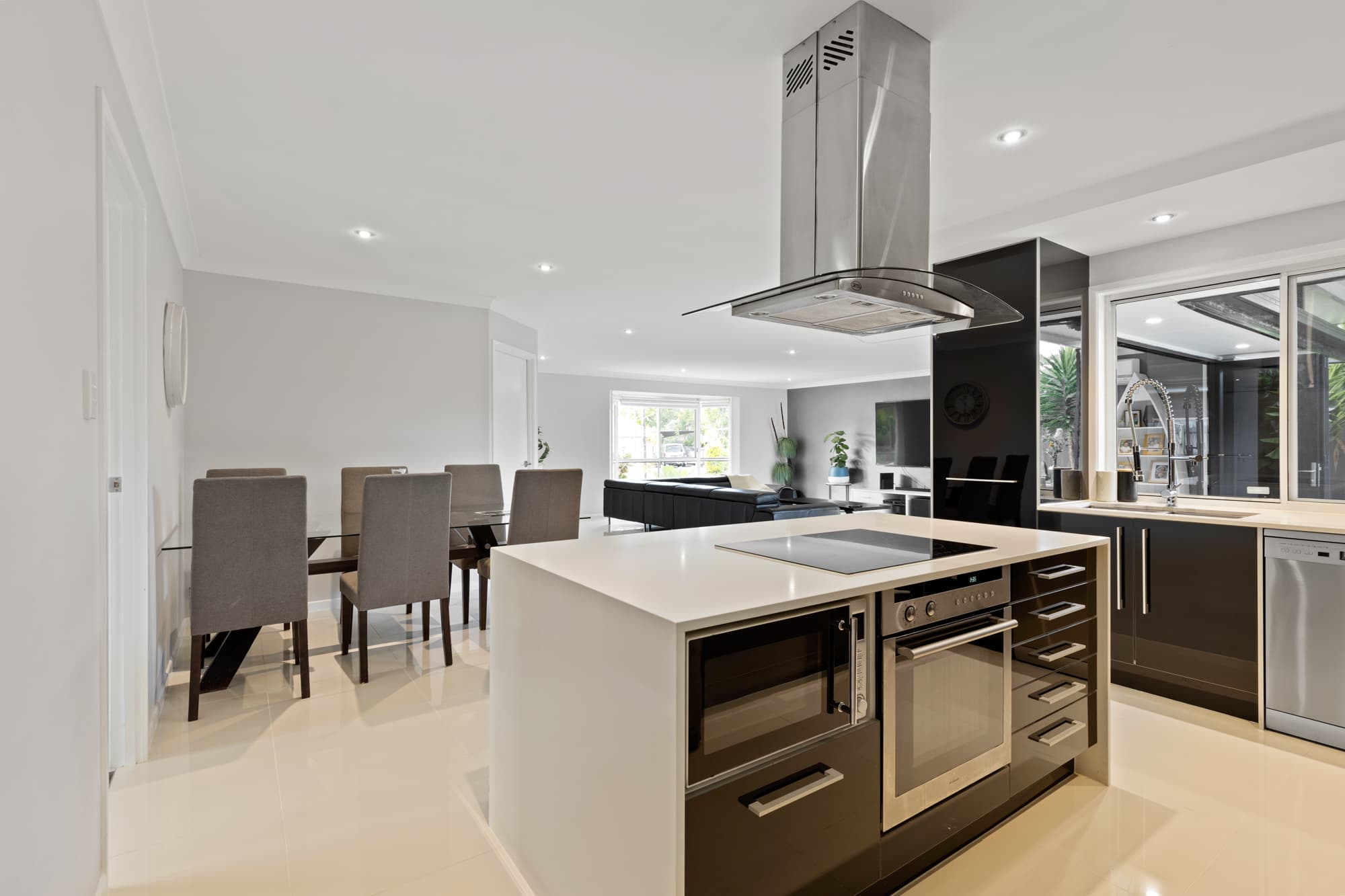6 Chesterfield Crescent, Wellington Point, Wellington Point - Thumbnail 6