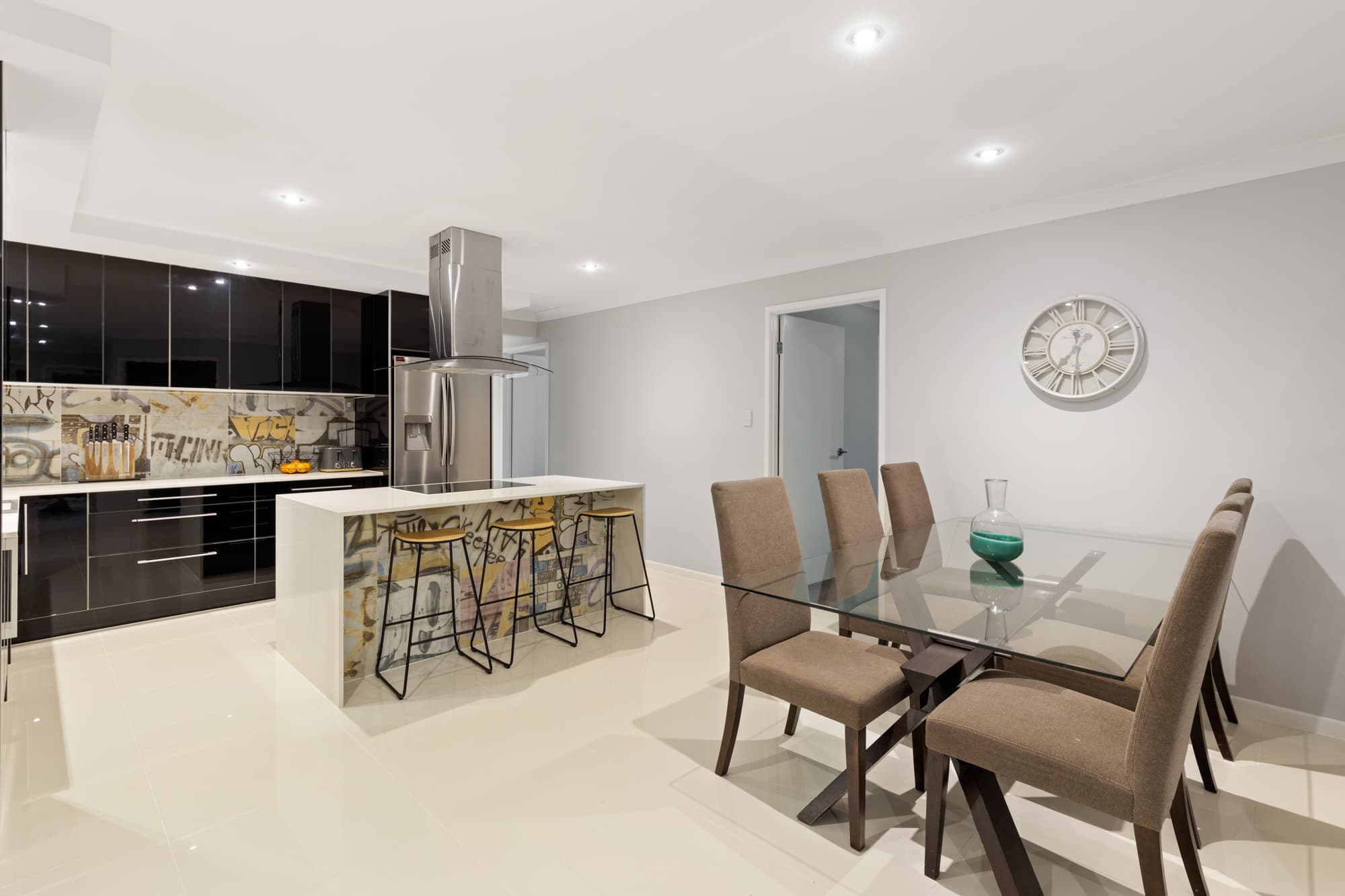 6 Chesterfield Crescent, Wellington Point, Wellington Point - Thumbnail 4