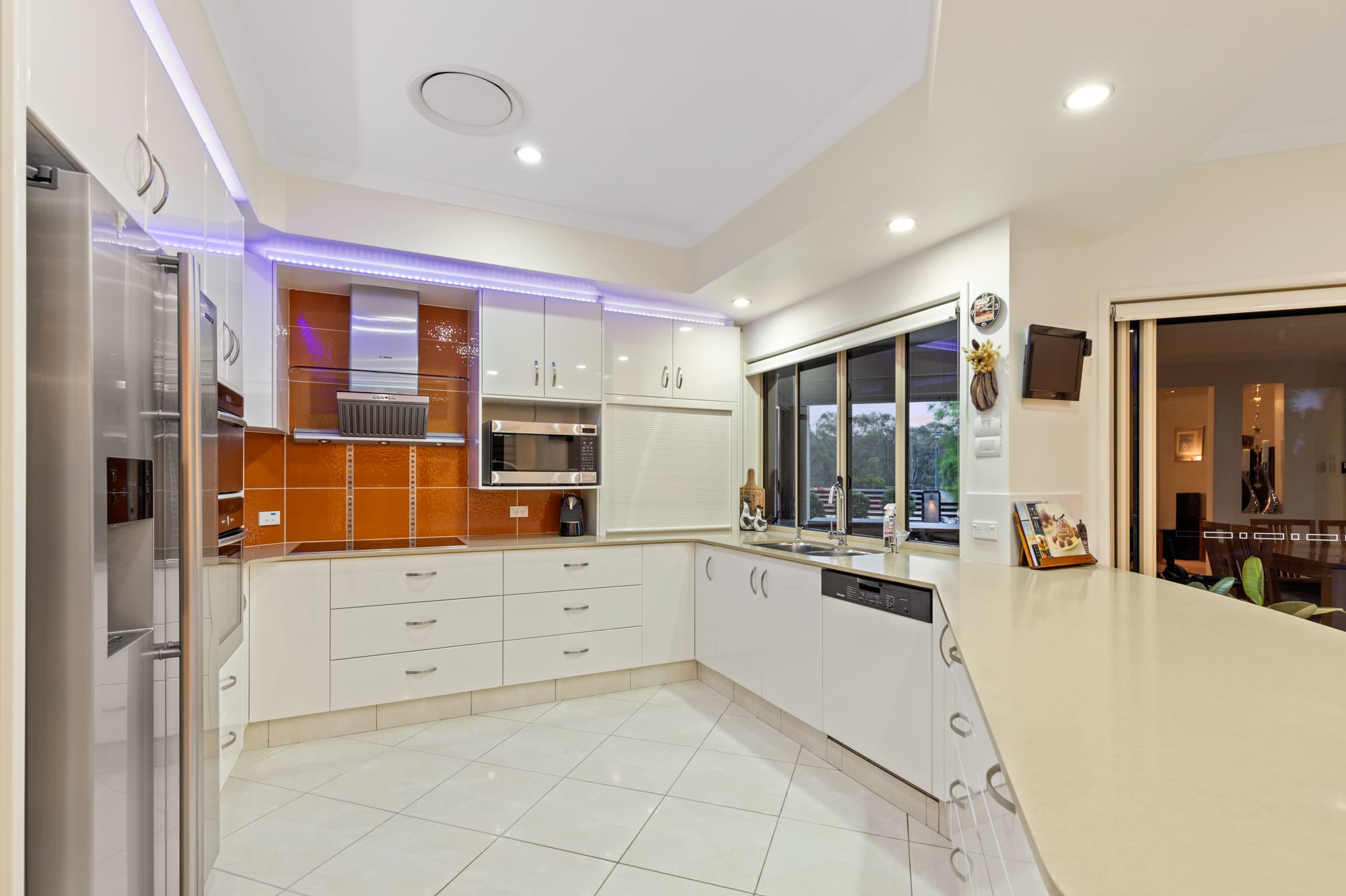 1 Maria Court, Wellington Point, Wellington Point - Thumbnail 2