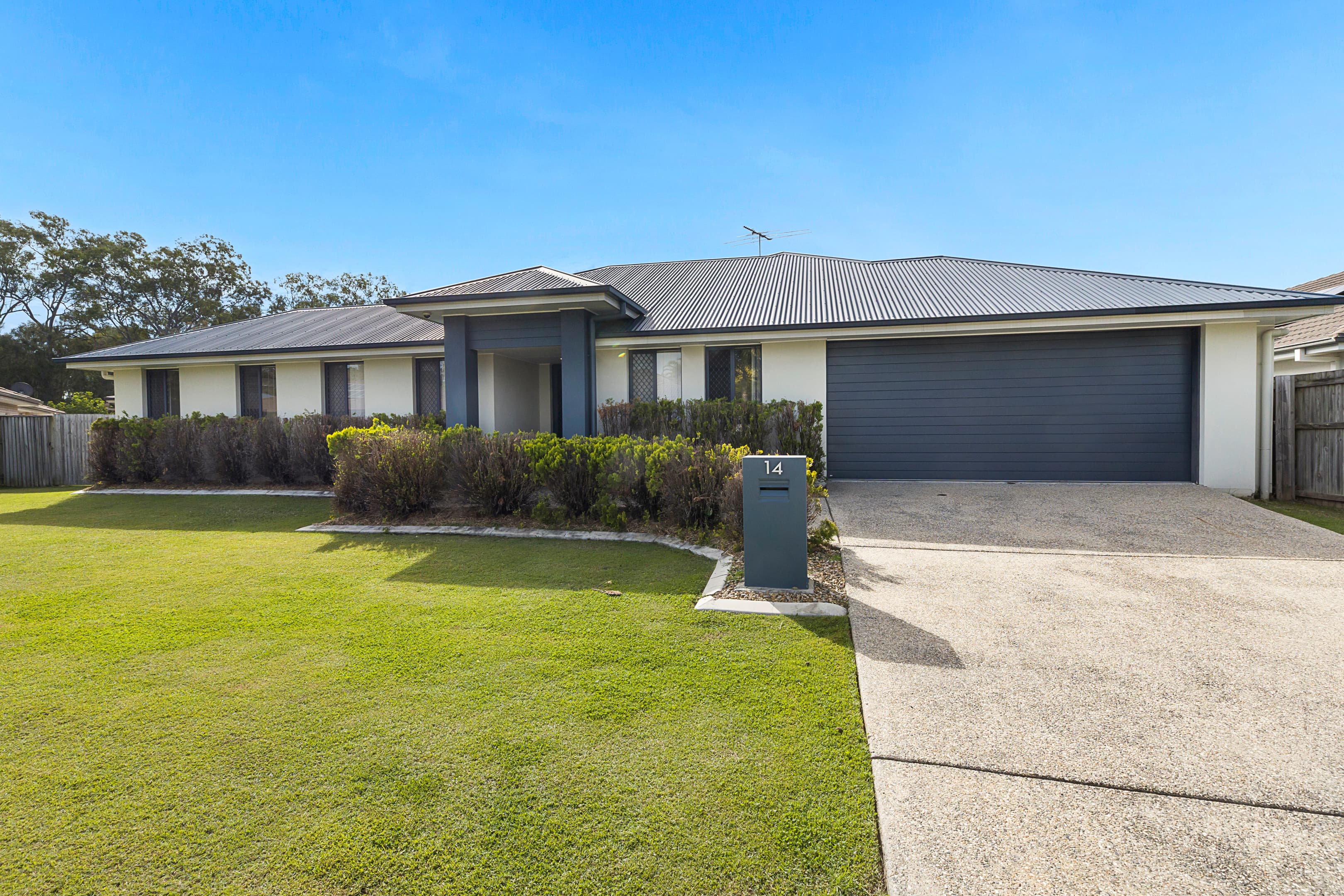 14 Cimmaron Circuit, Thornlands, Thornlands - Image 1