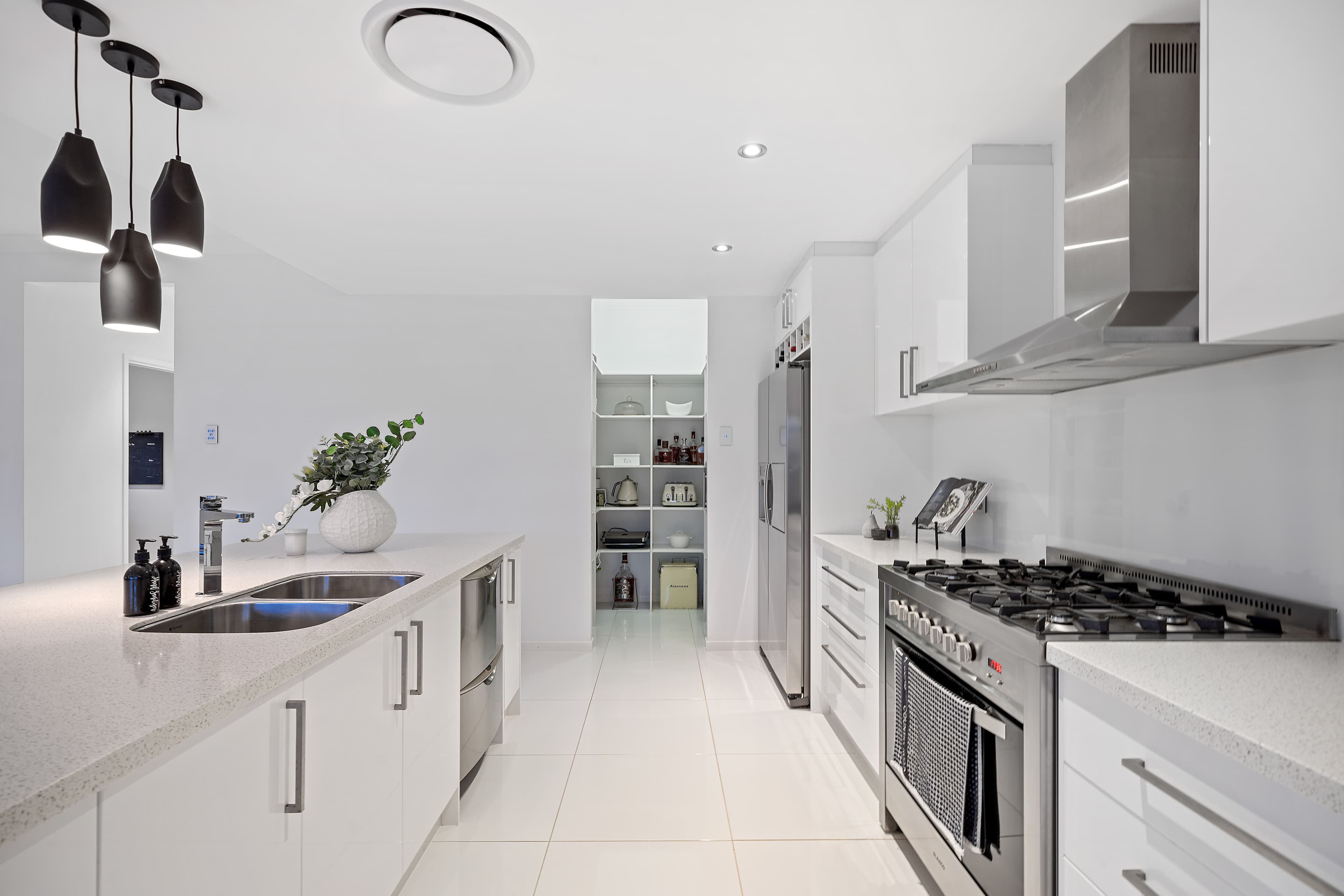 8 Shamrock Street, Ormiston, Ormiston - Thumbnail 7