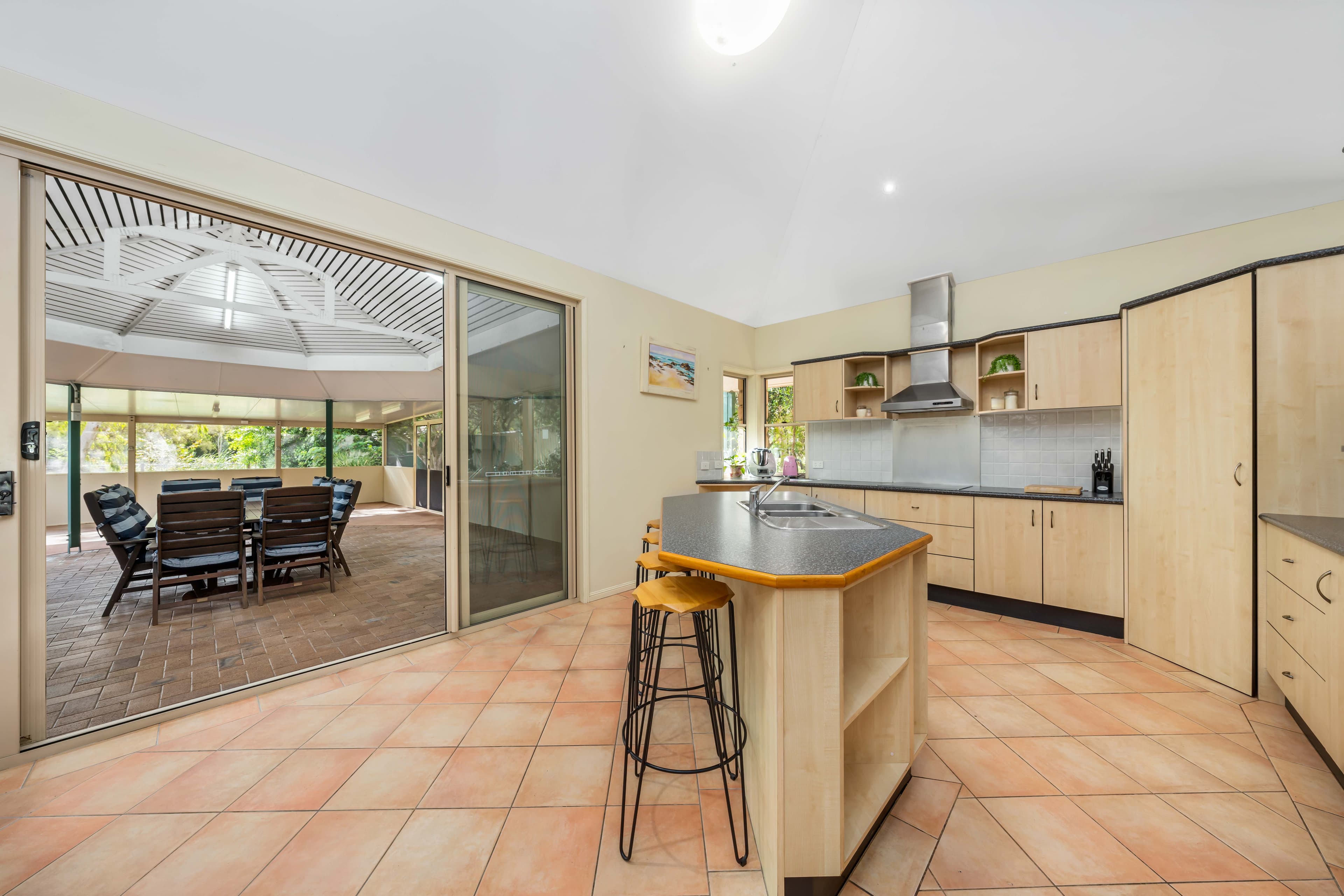 21 Thornton Drive, Thornlands, Thornlands - Thumbnail 3