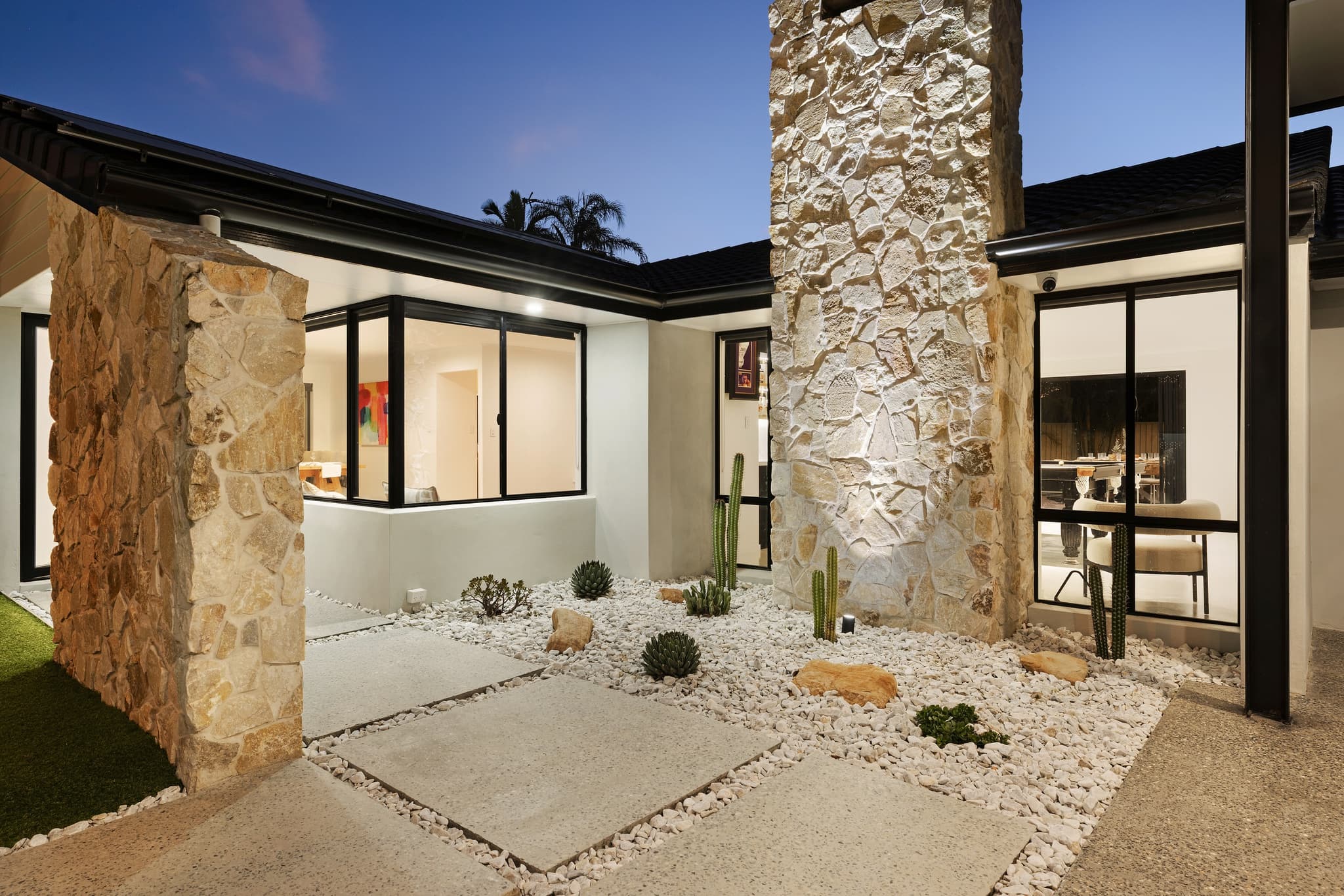173 Ron Penhaligon Way, Robina, Robina - Thumbnail 3