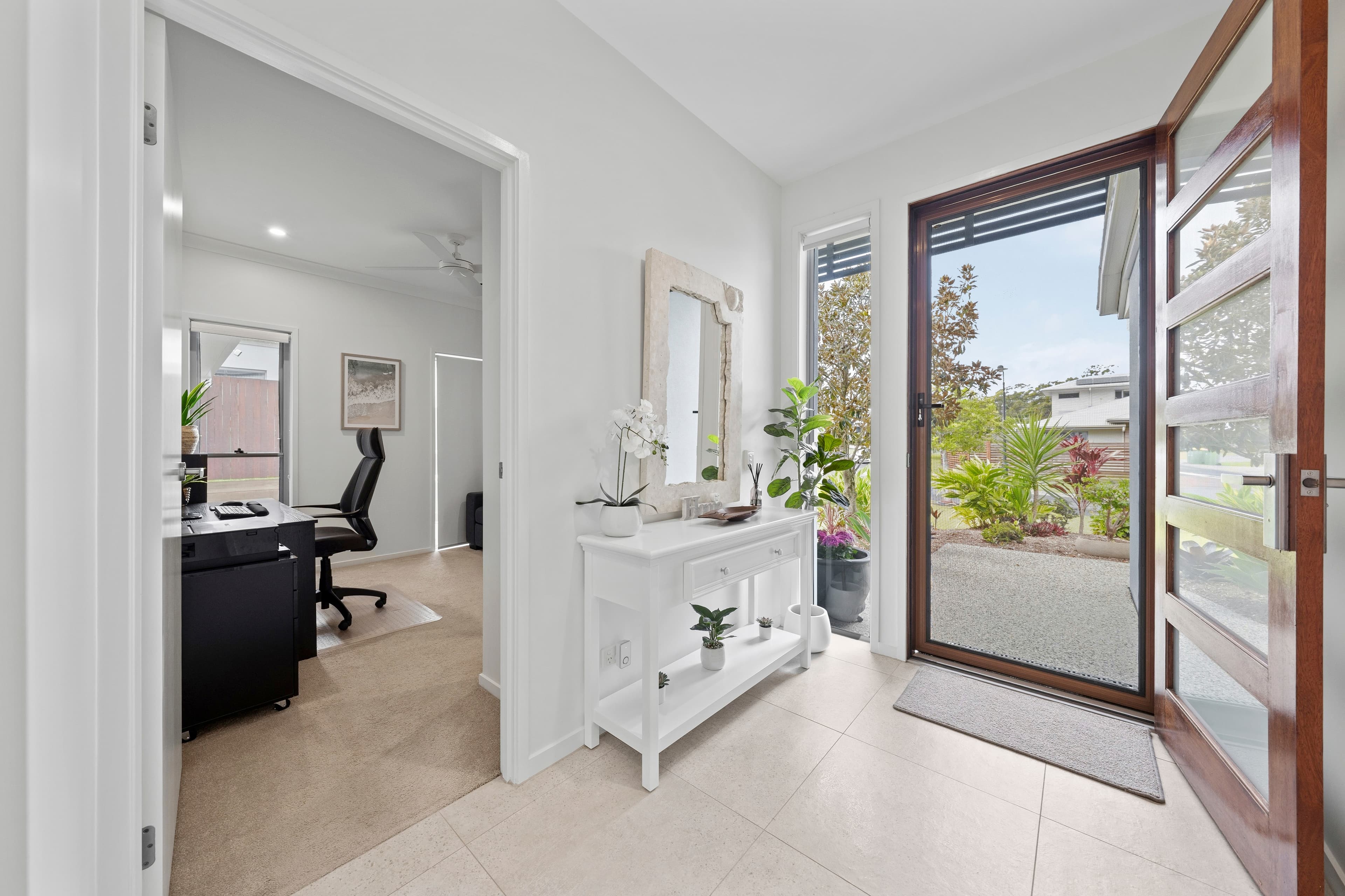 28 Mapleton Crescent, Capalaba, Capalaba - Thumbnail 2