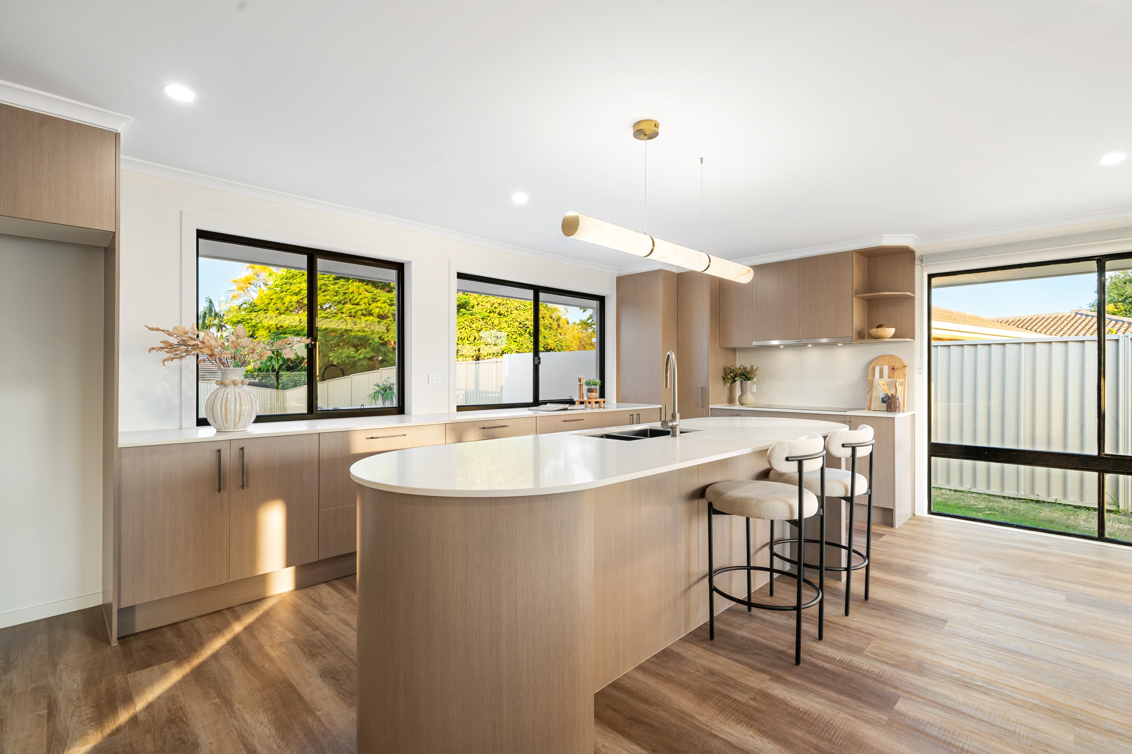 22 Ashburton Close, Arundel, Arundel - Thumbnail 3
