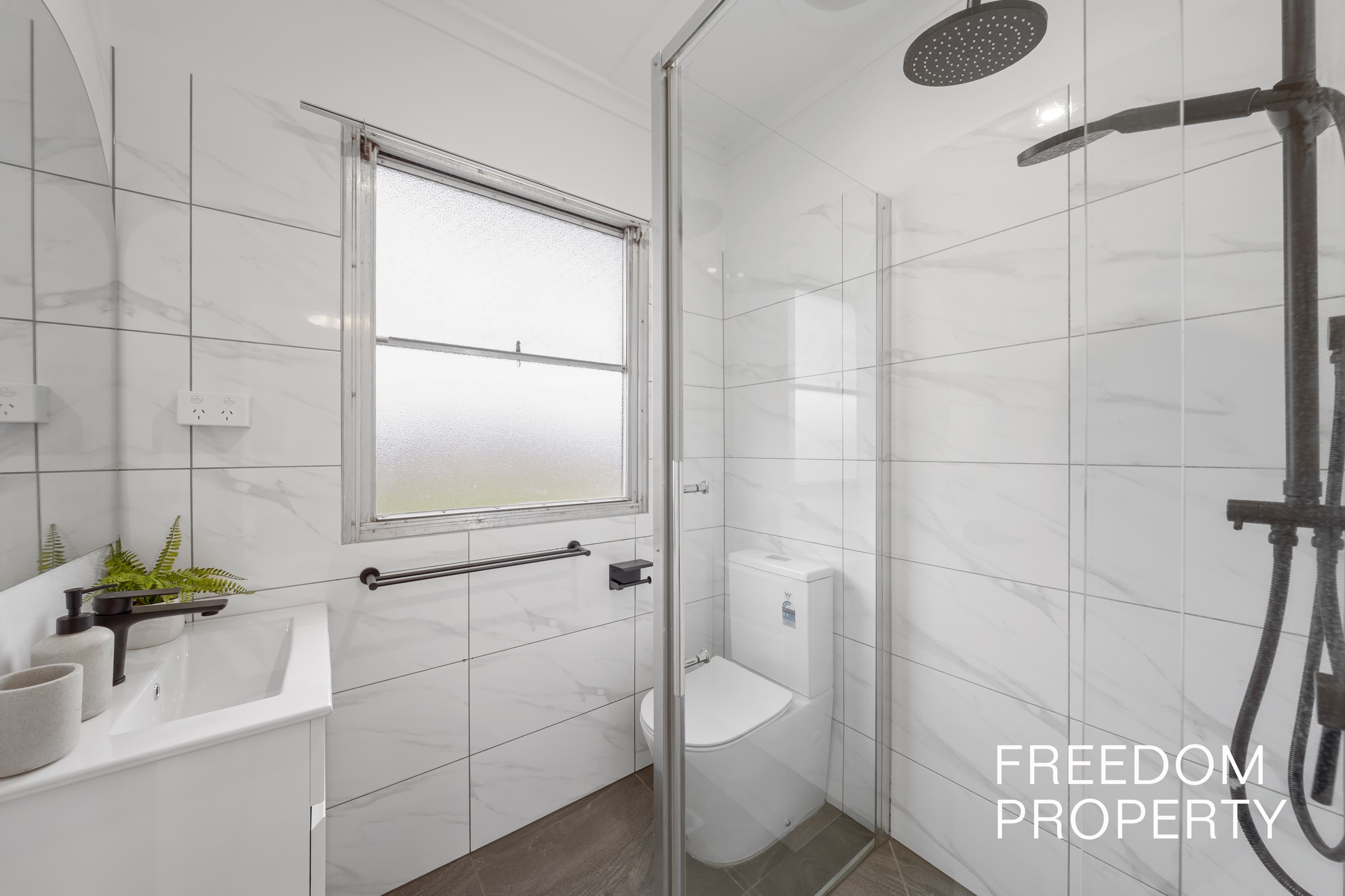 473 Barry Road, Dallas, Dallas - Thumbnail 8