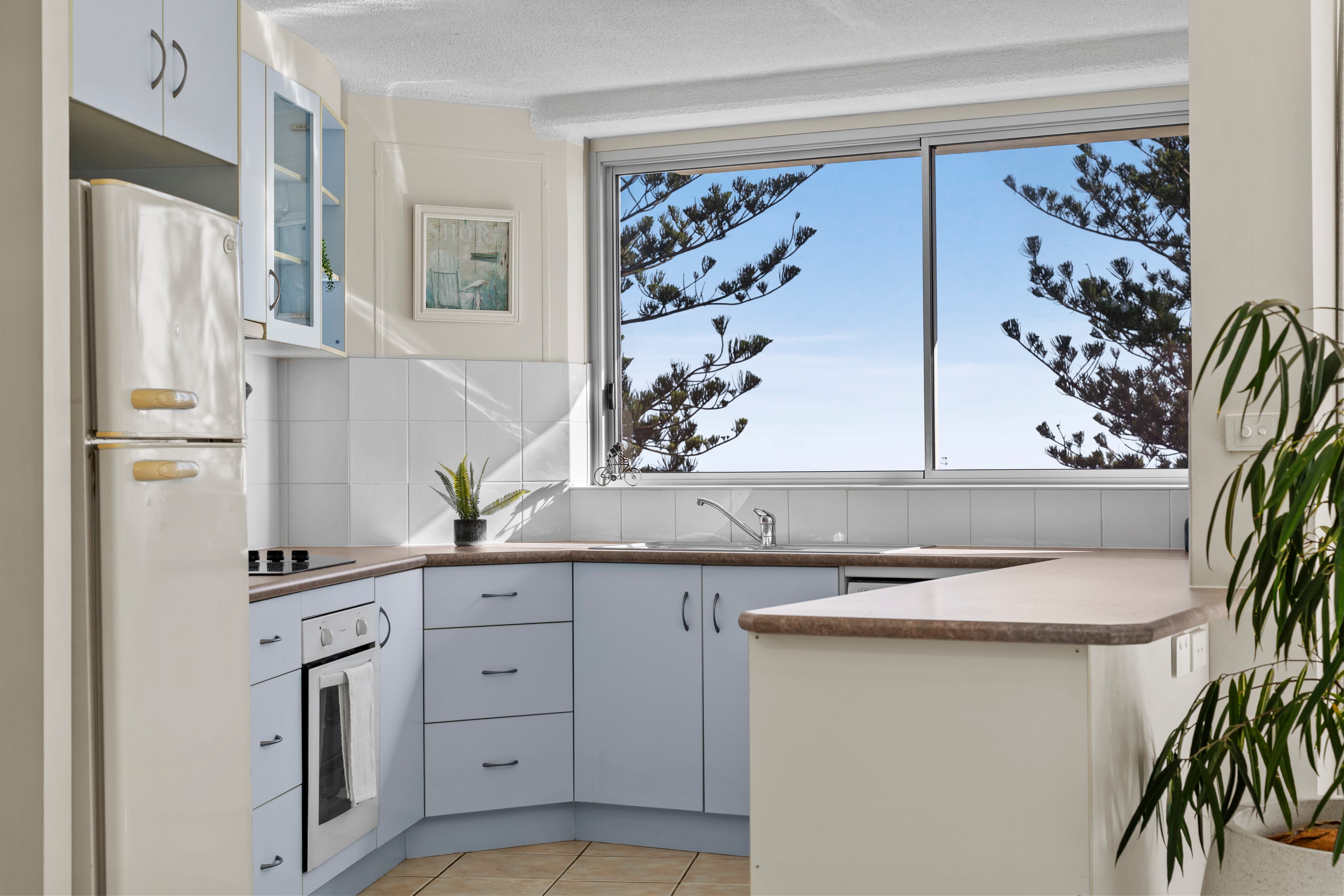 18/180 Marine Parade, Coolangatta, Coolangatta - Thumbnail 5