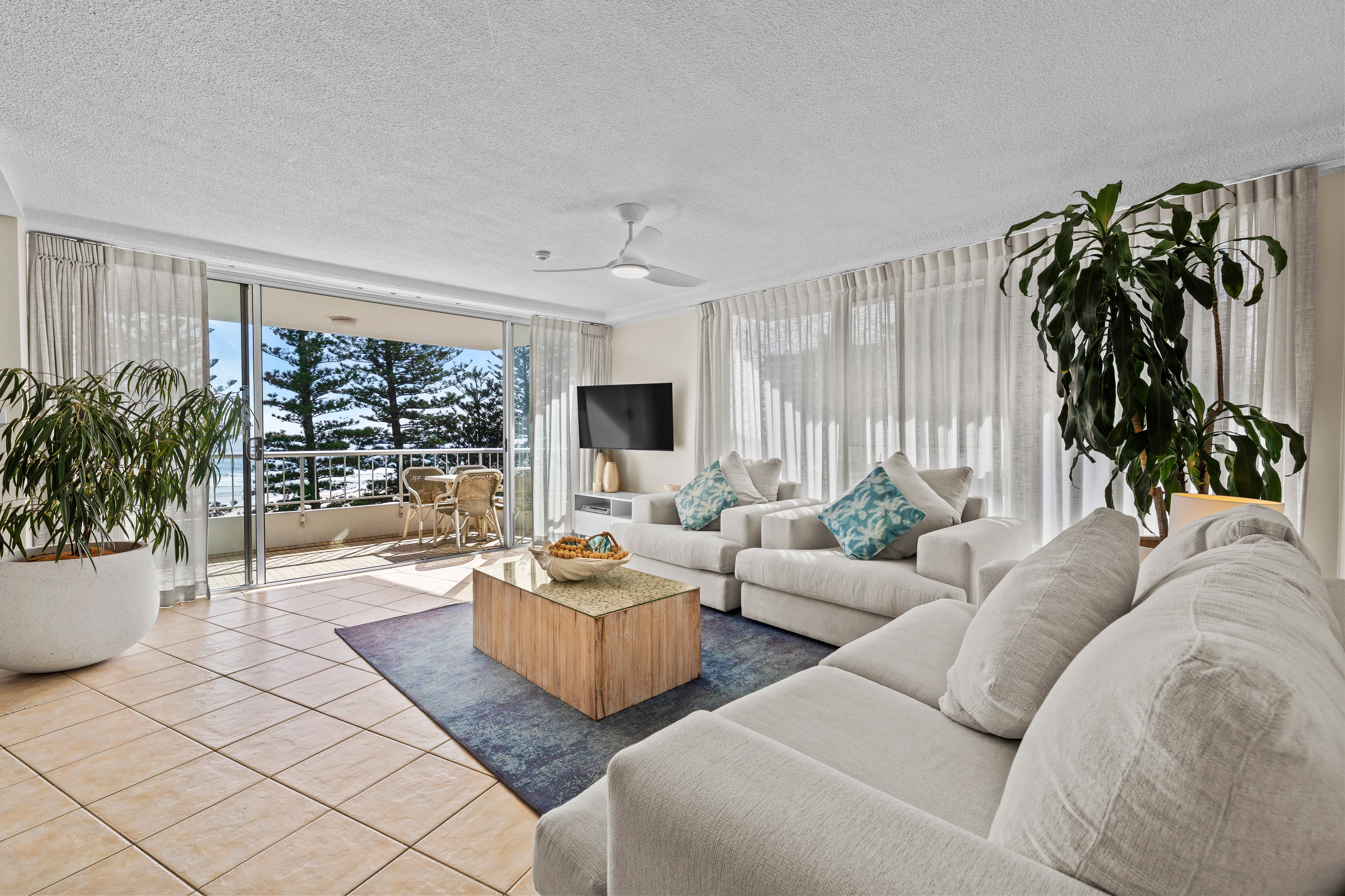 18/180 Marine Parade, Coolangatta, Coolangatta - Thumbnail 2