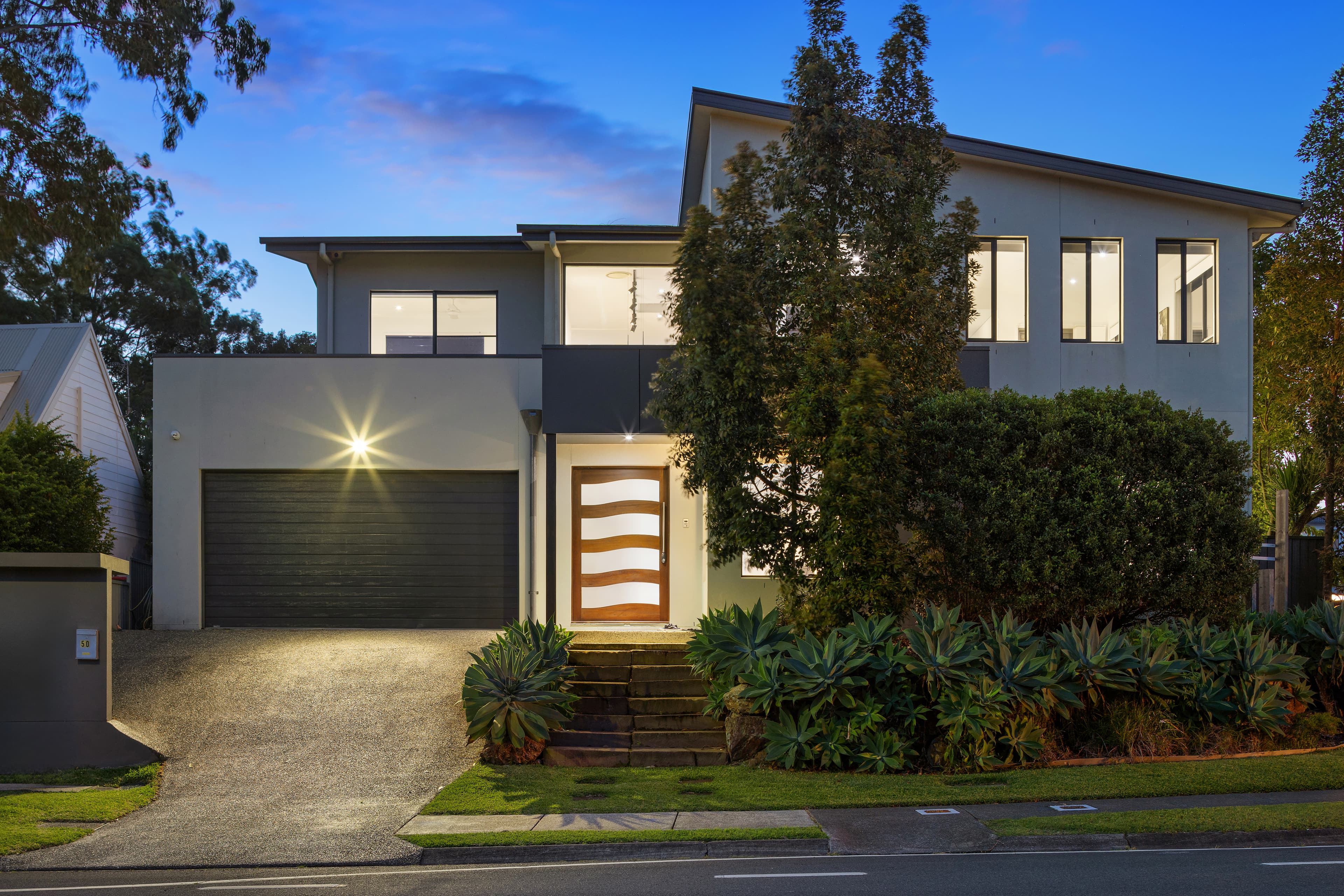 50 Alison Road, Carrara, Carrara - Image 1