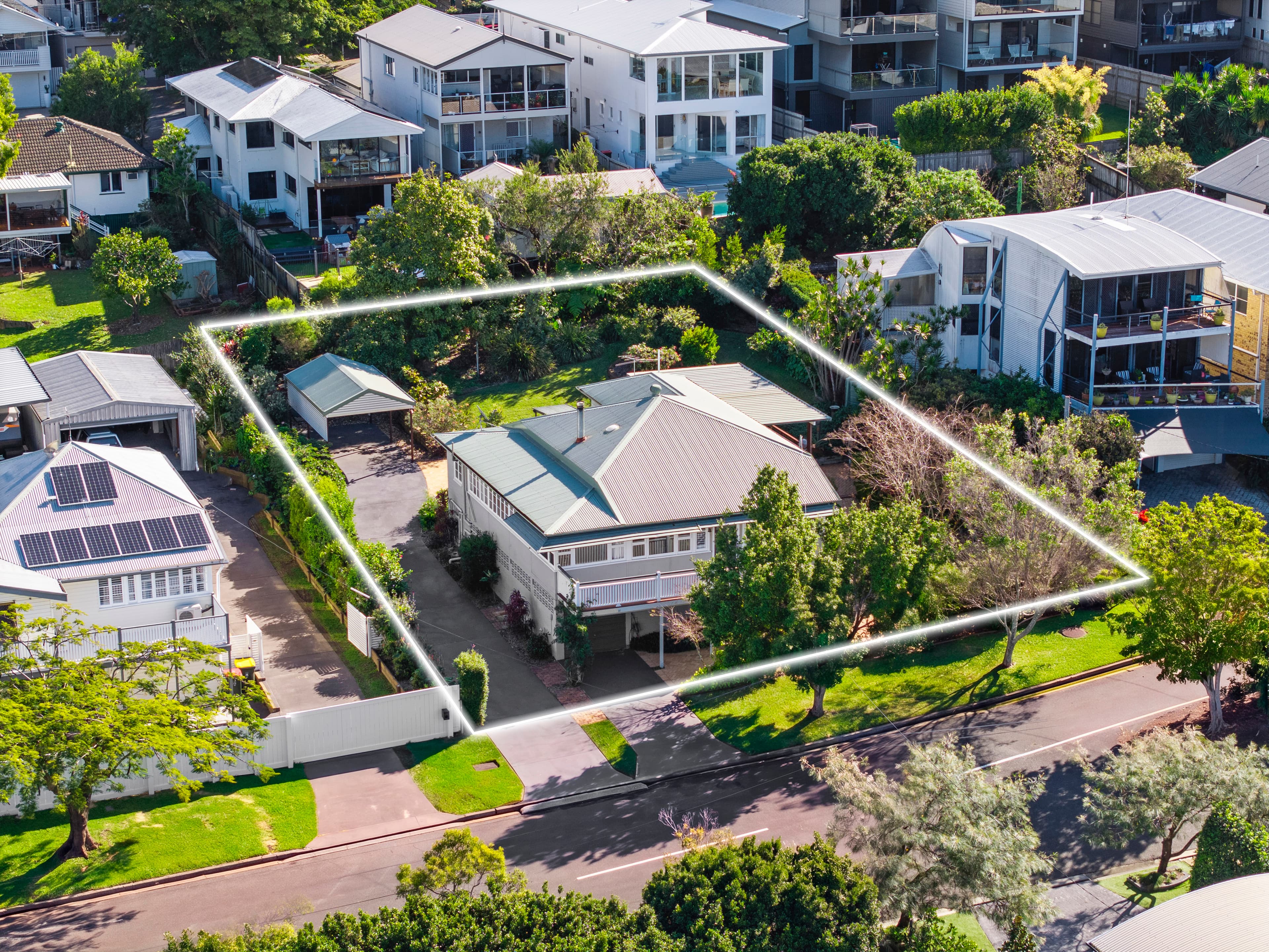 61 Armytage Street, Lota, Lota - Image 1