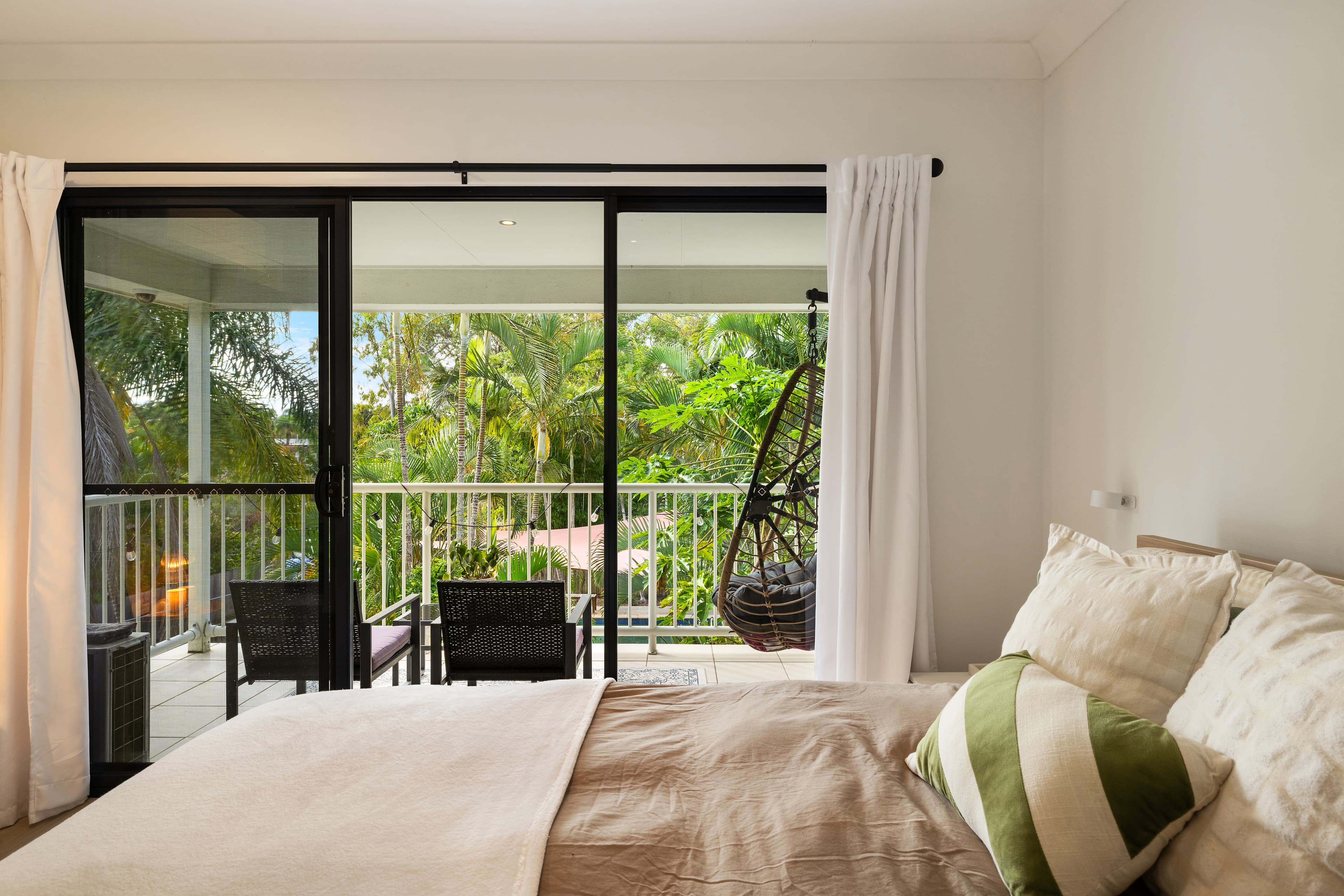 1/170 Whiting Street, Labrador, Labrador - Thumbnail 8
